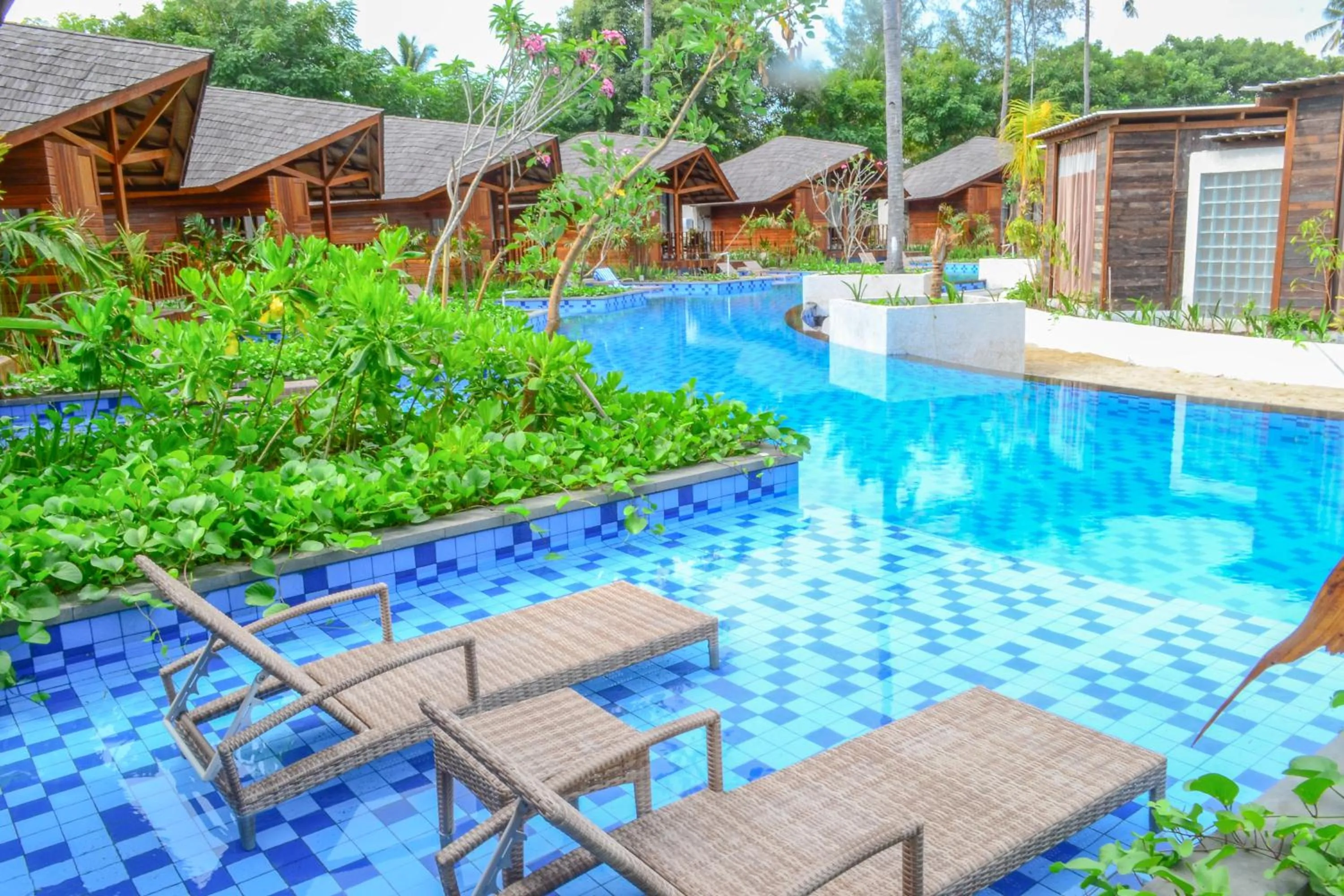 Swimming pool in Gili Air Lagoon Resort By Waringin Hospitality