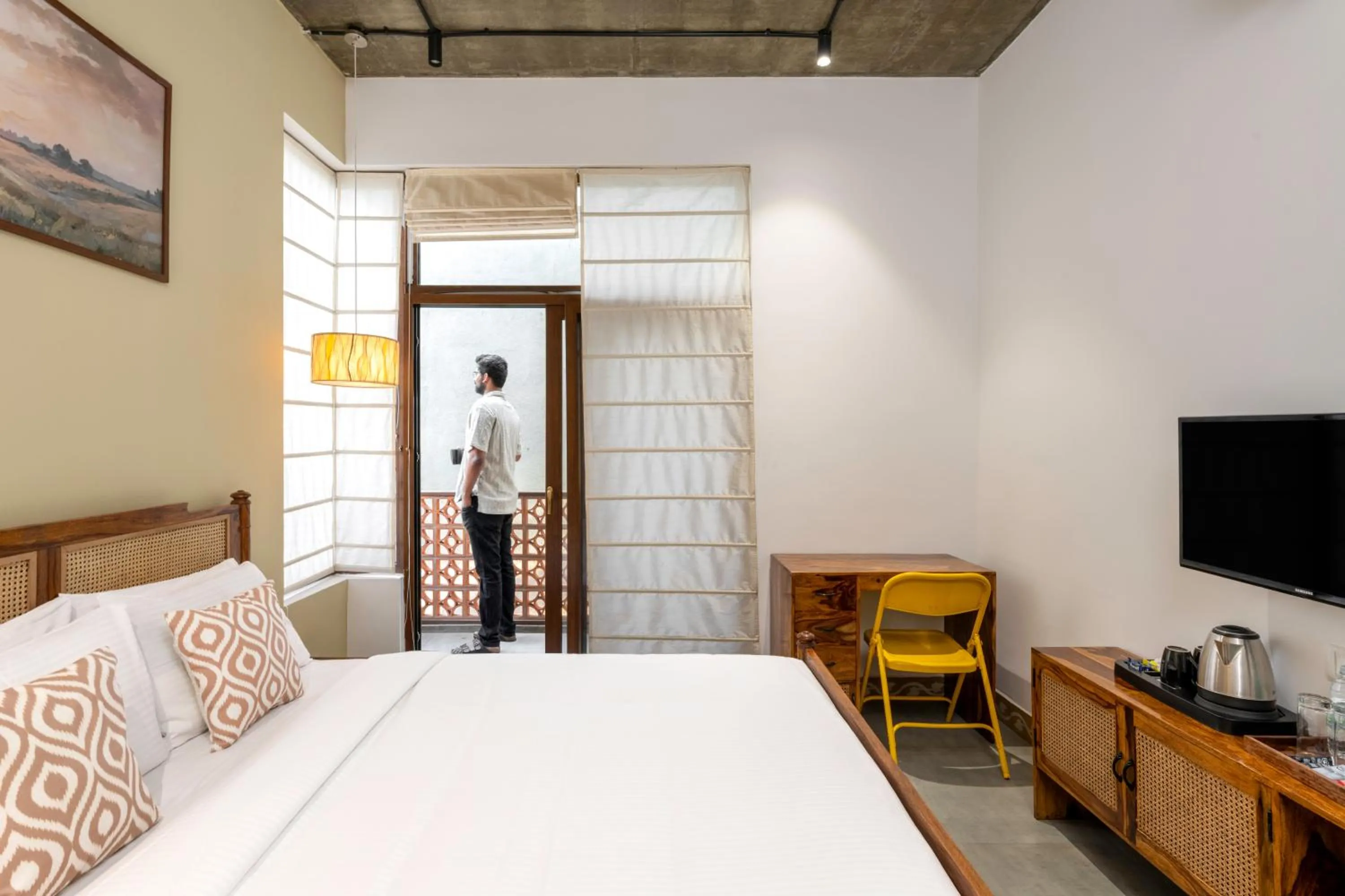 Bed in Wandr Indiranagar, Bangalore