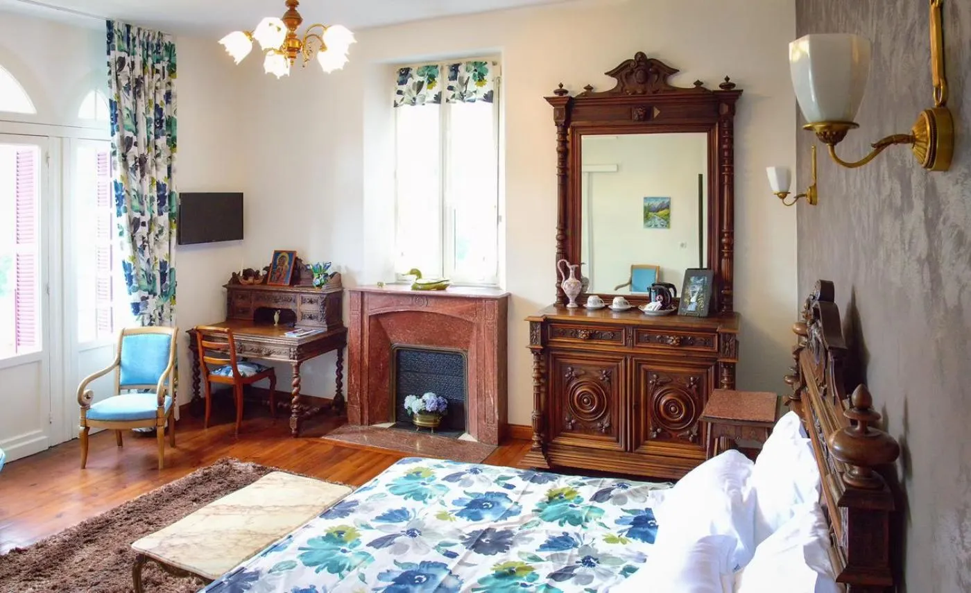 Photo of the whole room in Villa l'Orante