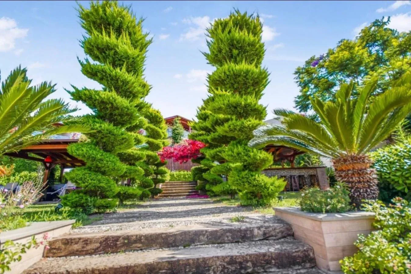 Dibek Homes Villa & Hotel