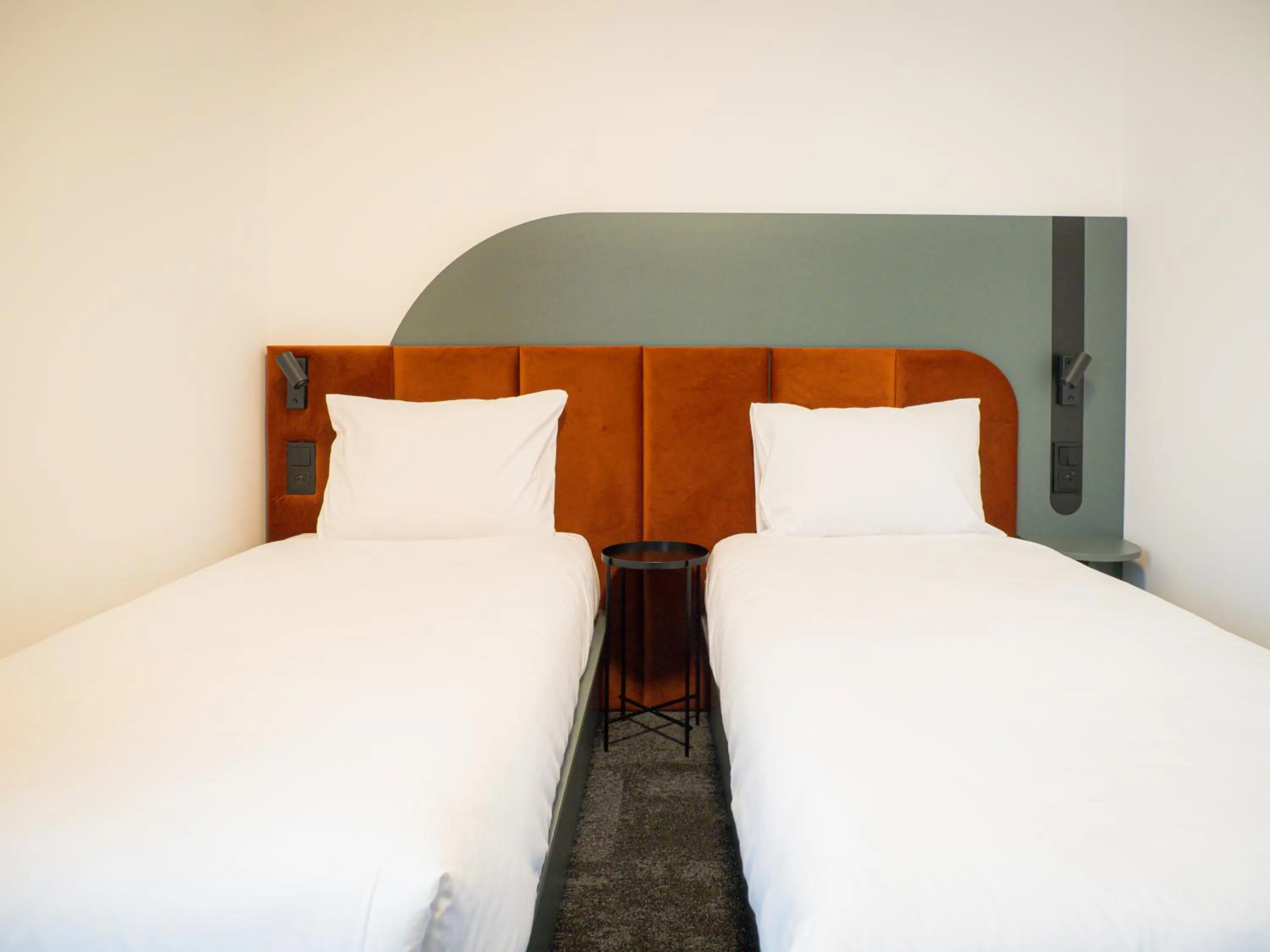 Bed in B&B HOTEL Leszno