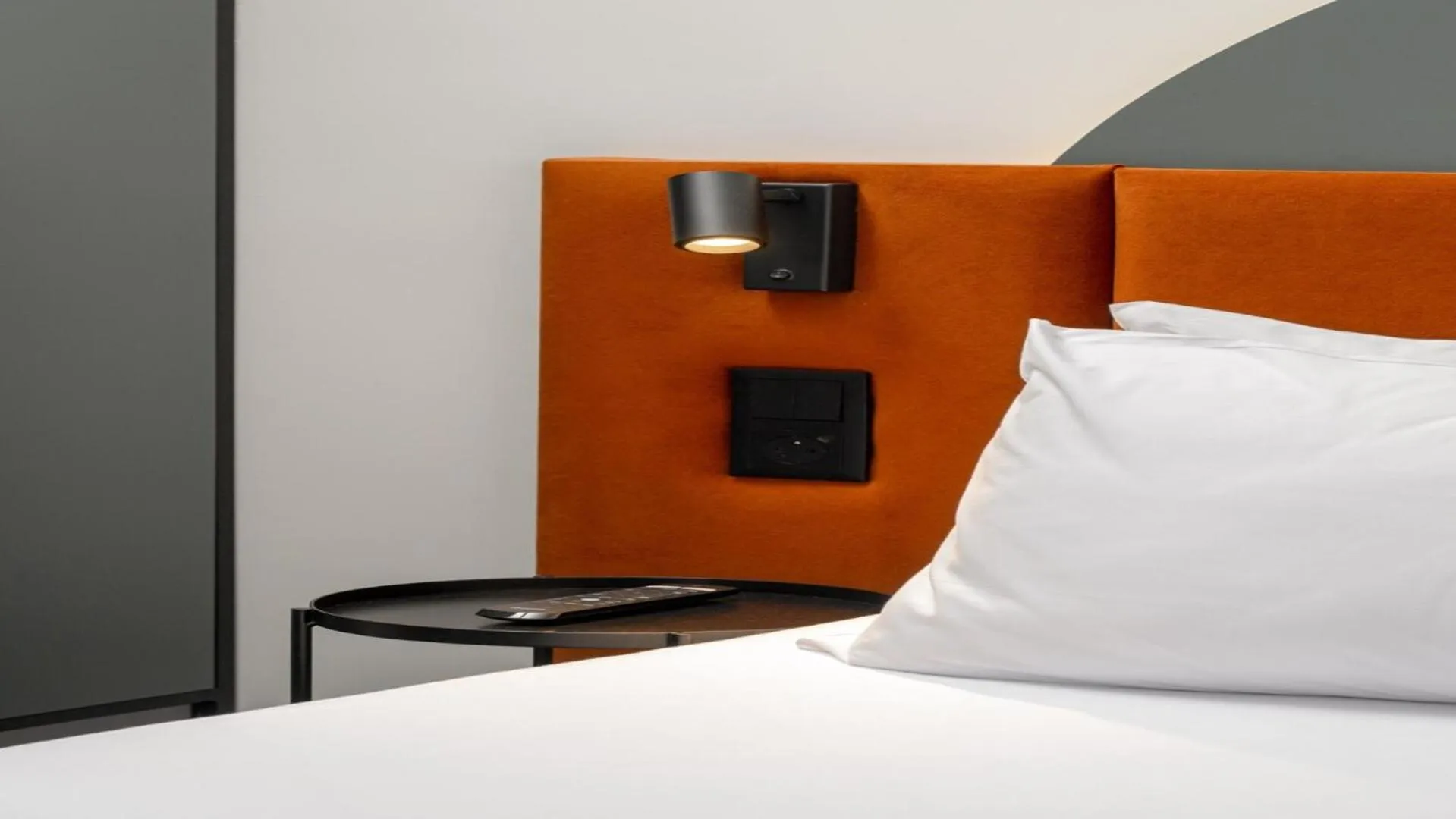 Bed in B&B HOTEL Leszno