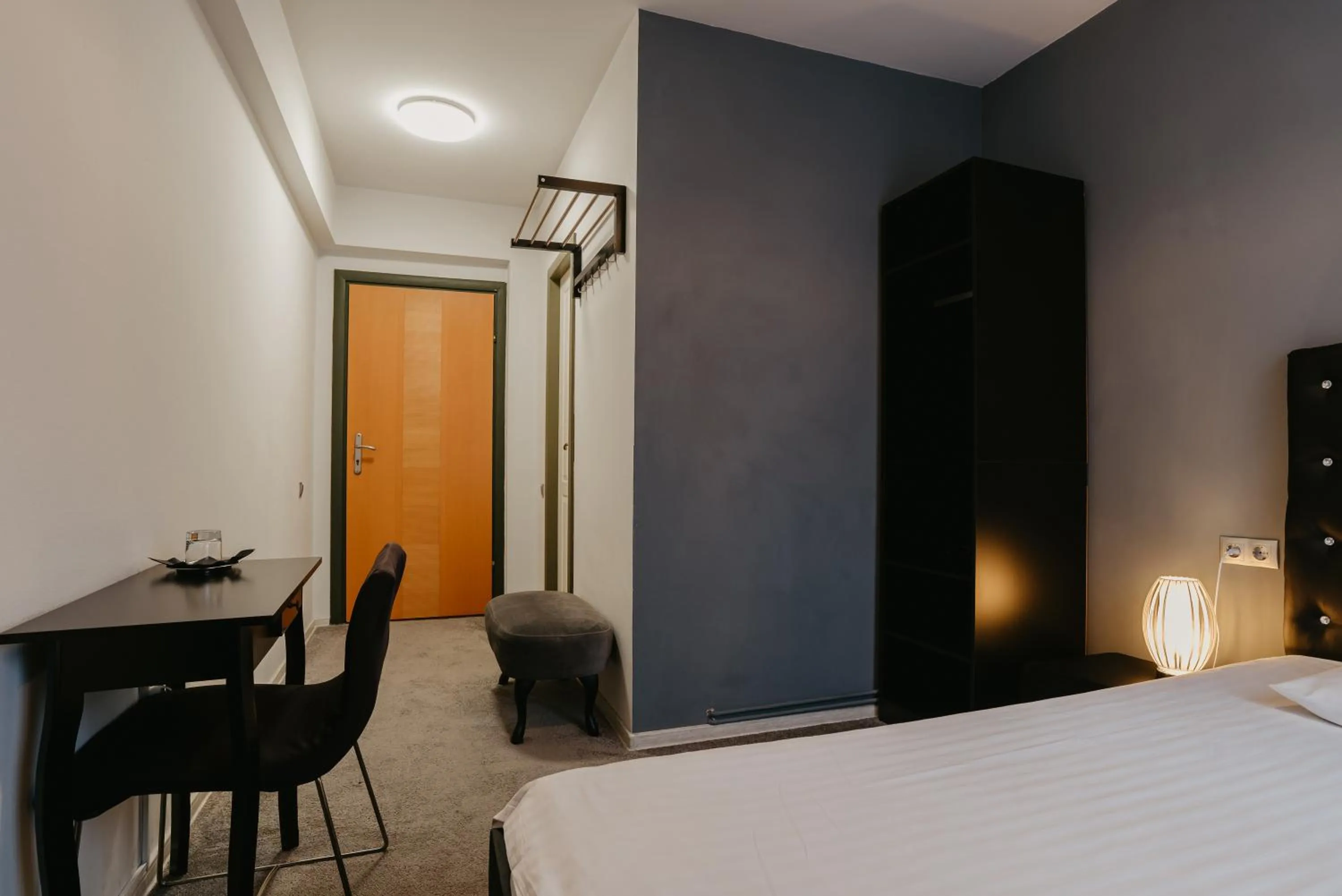 Bed in Fullton Central