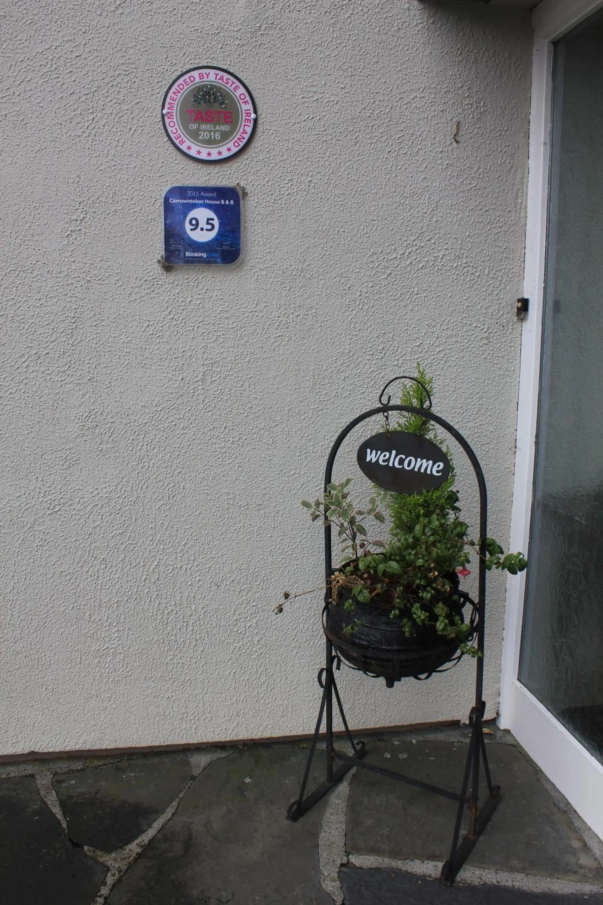 Facade/entrance in Carrowntober House B & B