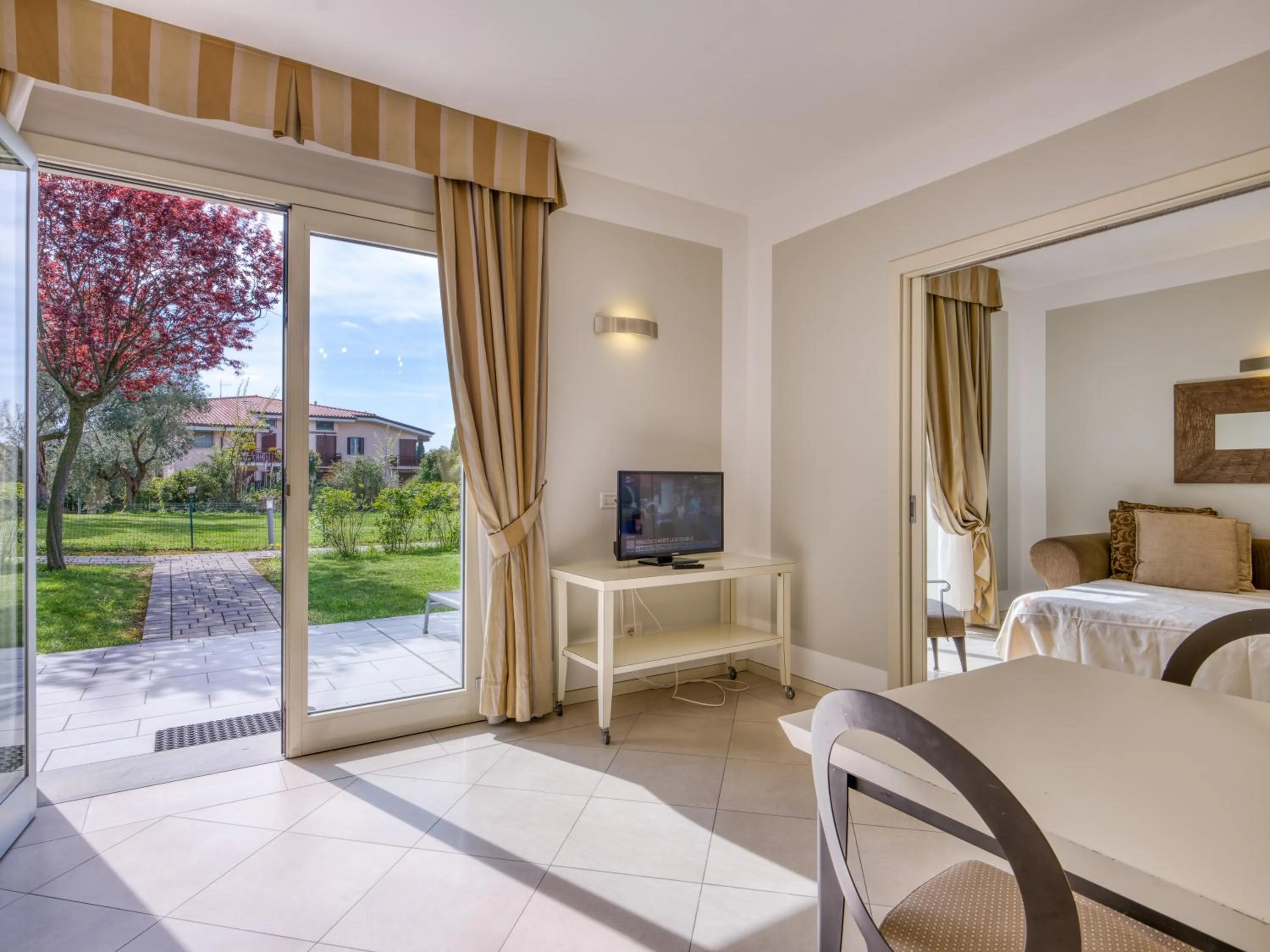 Bed in Parc Hotel Germano Suites & Apartments