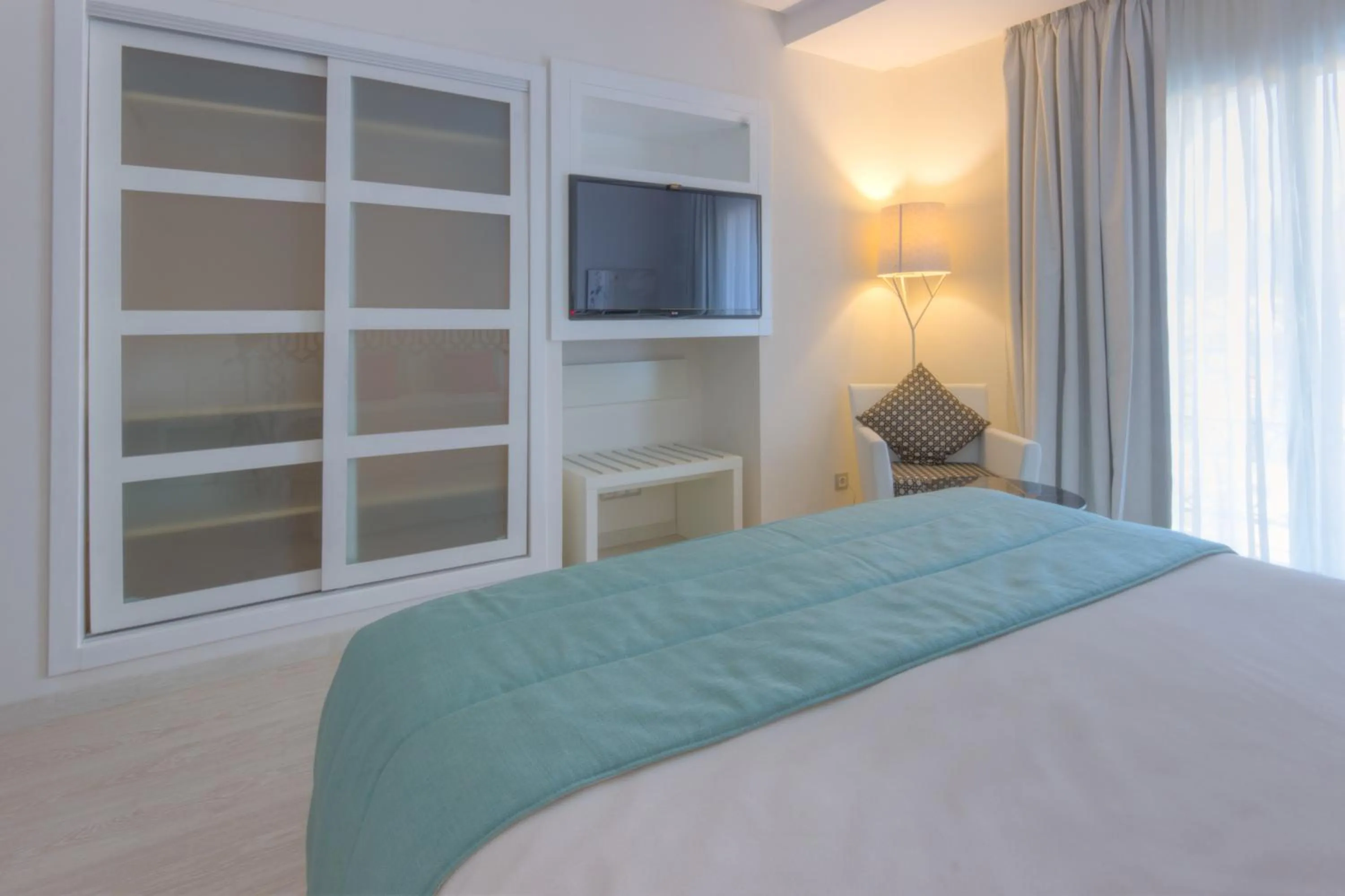 Decorative detail, Bed in Al Mandari Hôtel Tétouan