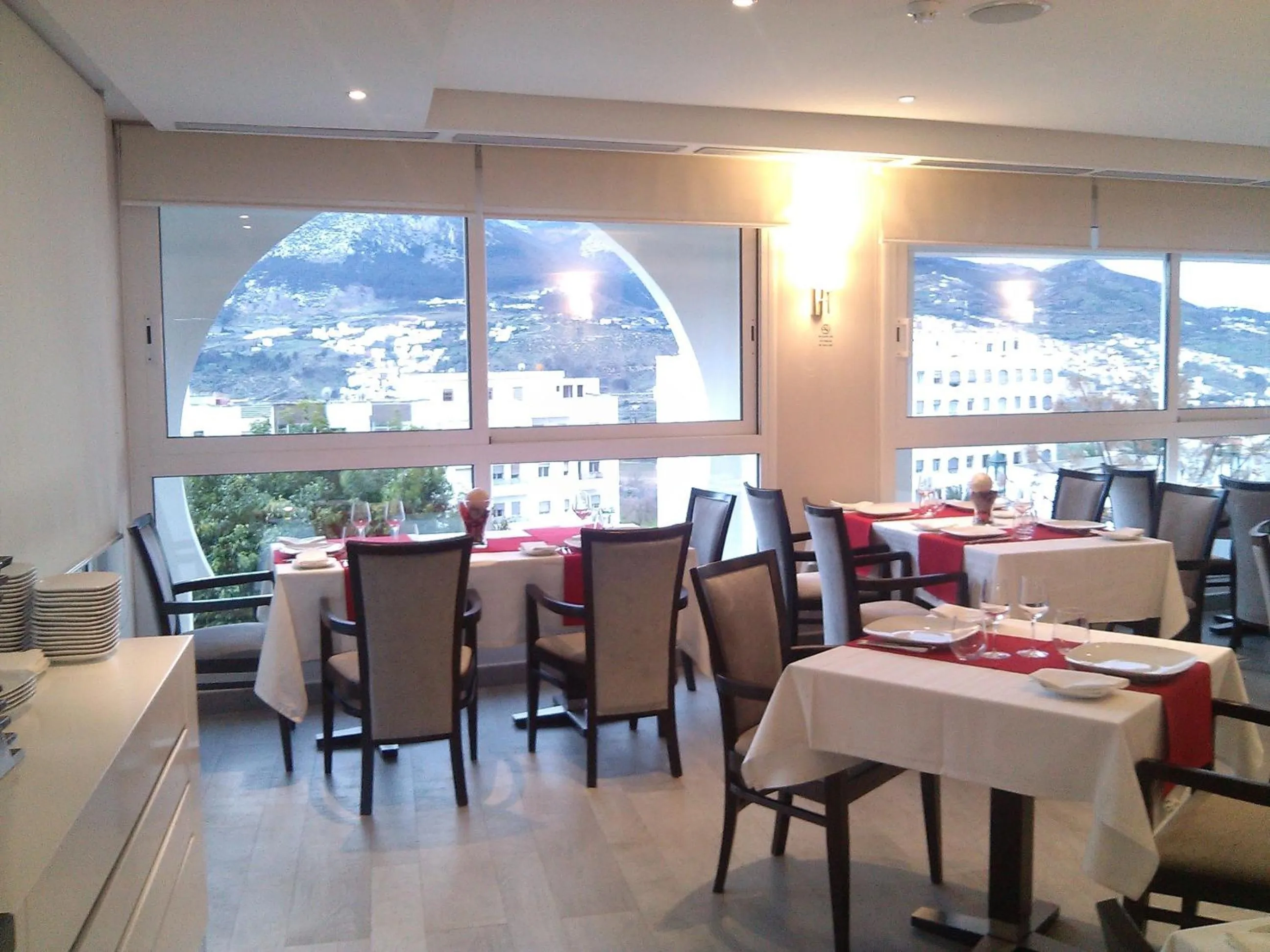 Restaurant/places to eat in Al Mandari Hôtel Tétouan