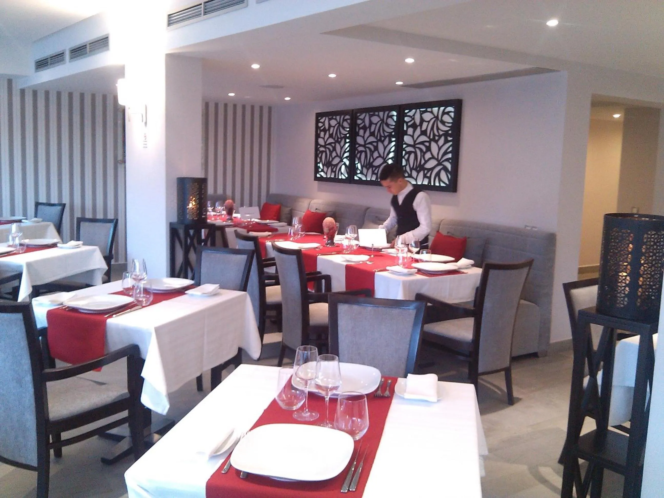 Restaurant/places to eat in Al Mandari Hôtel Tétouan