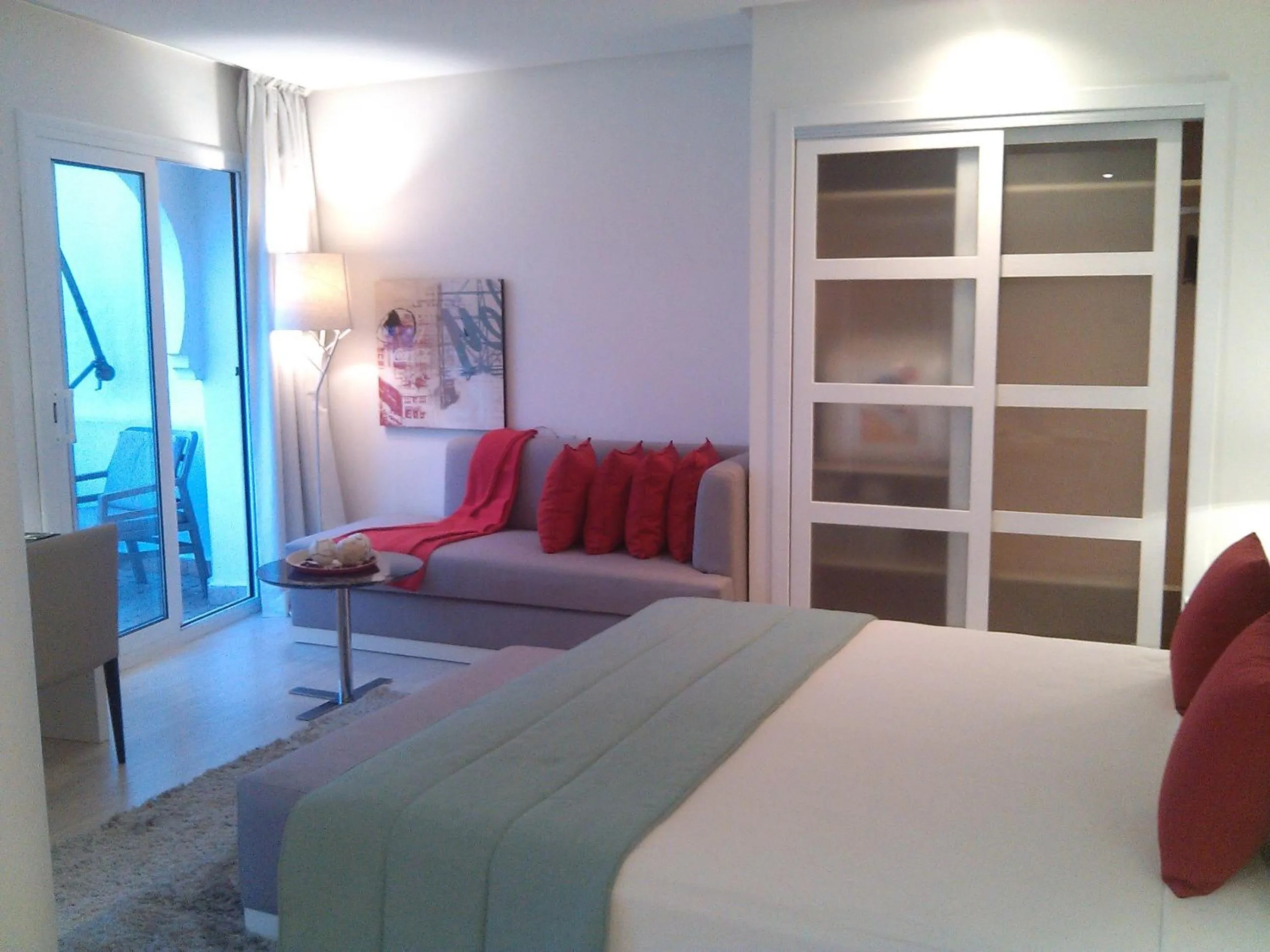 Photo of the whole room, Bed in Al Mandari Hôtel Tétouan