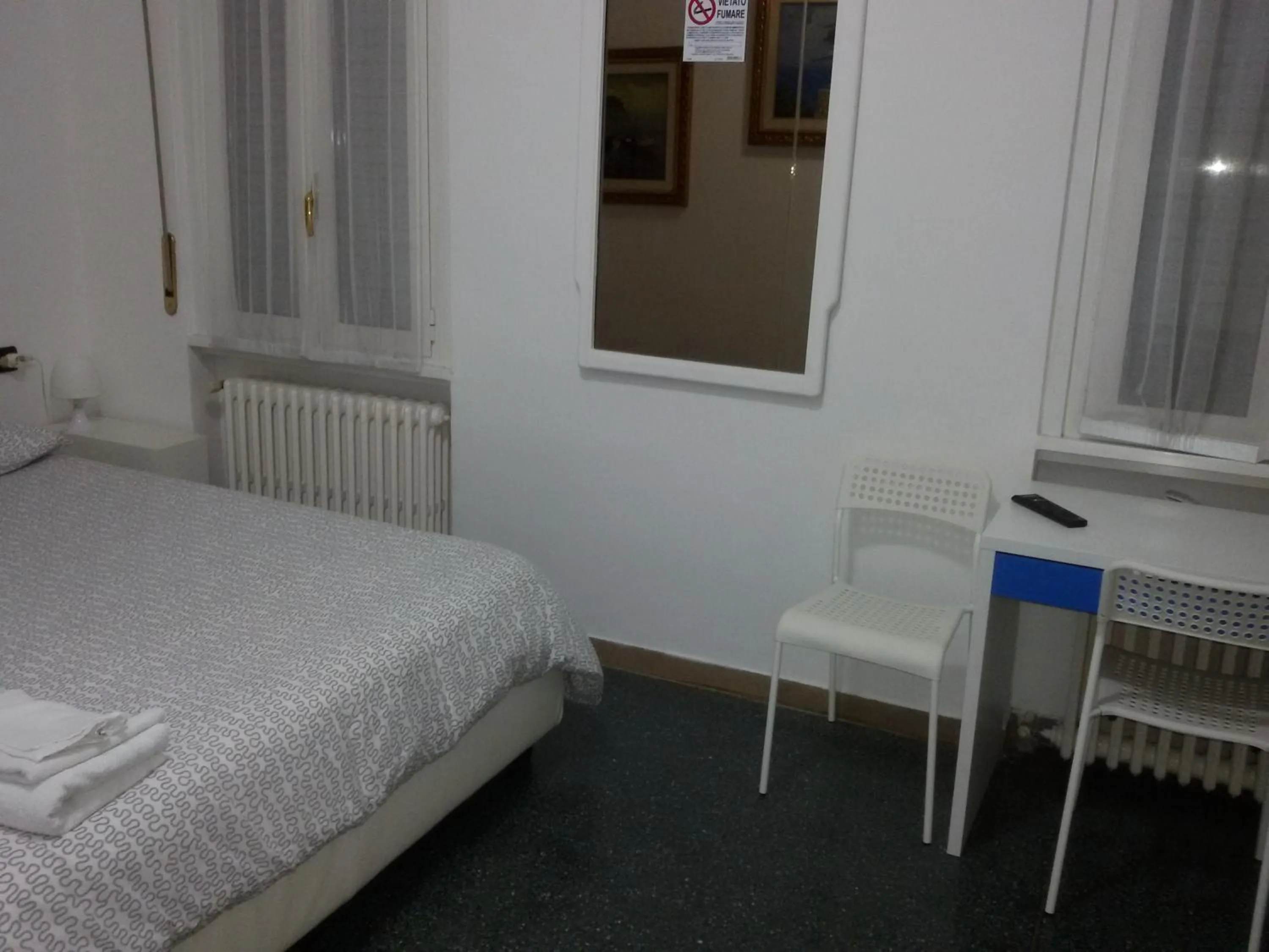 Bedroom, Bed in Ciro BED AND BREAKFAST la villetta