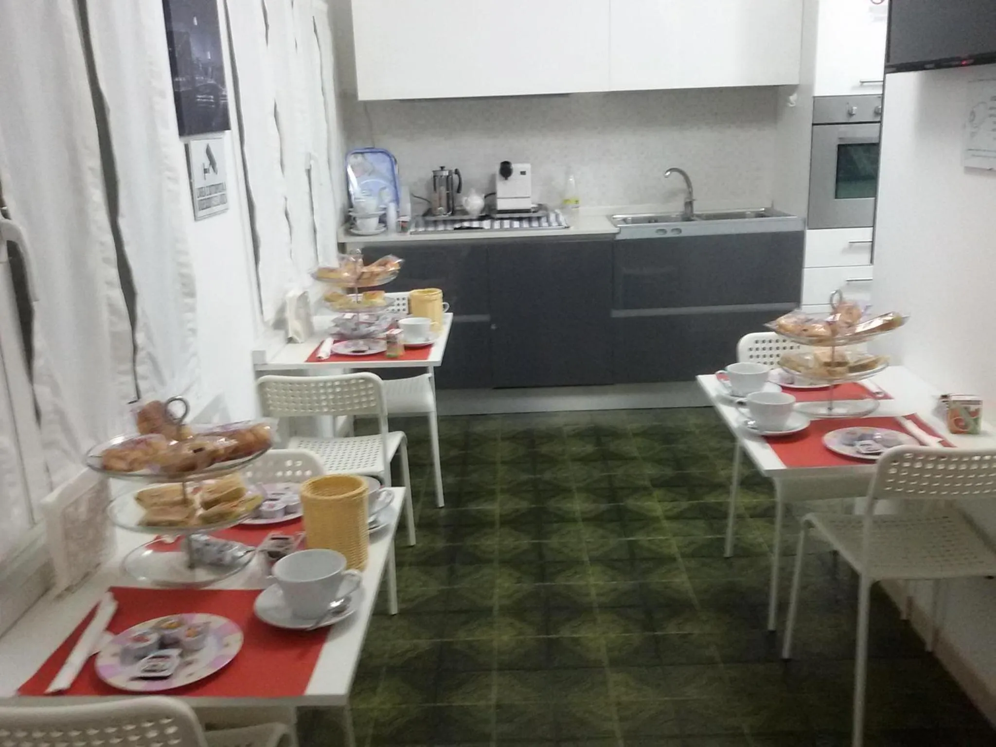 Italian breakfast in Ciro BED AND BREAKFAST la villetta
