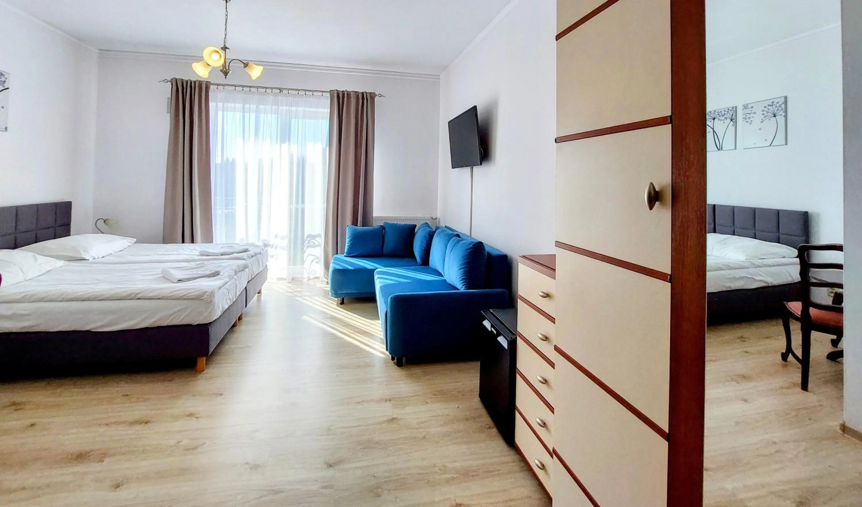 Family in Villa Dolce Vita