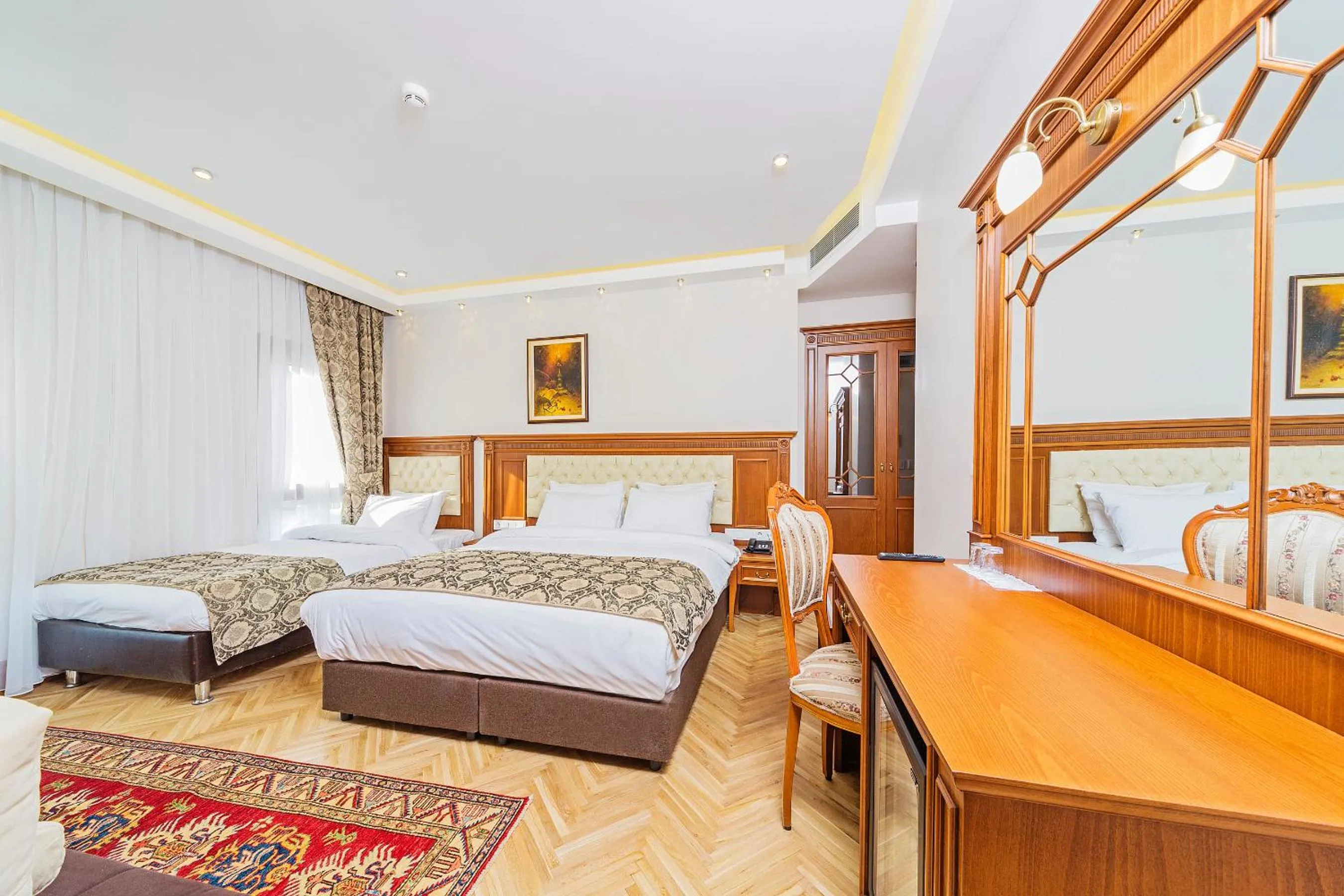 Photo of the whole room, Bed in Hotel Spectra Sultanahmet