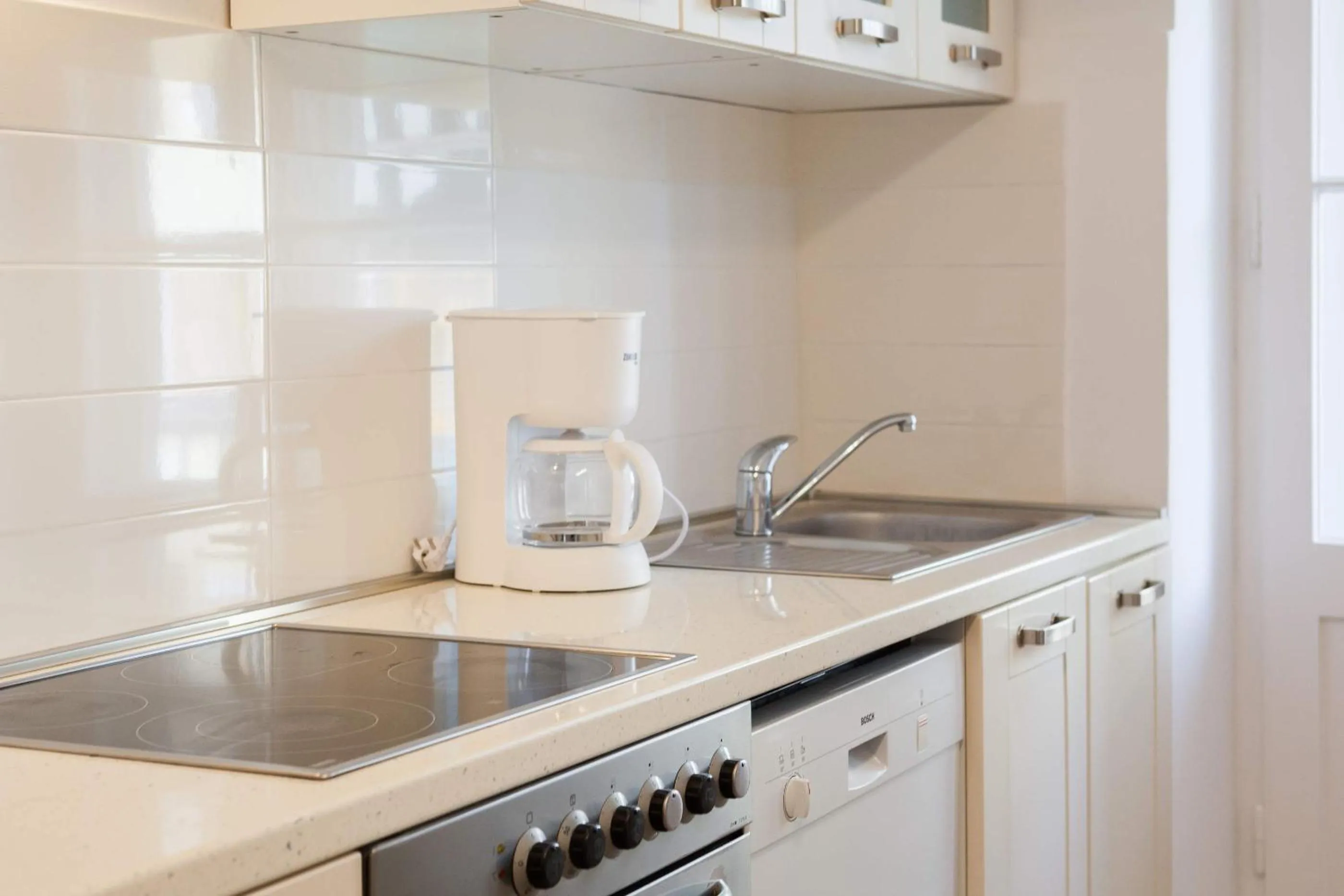 Kitchen or kitchenette in Klarina Apartments