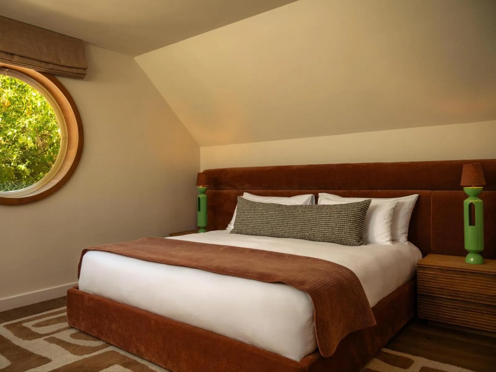 Photo of the whole room, Bed in Botany House Boutique Retreat