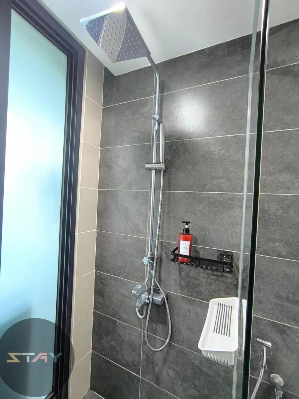 Almas Couple Urban Retreat Puteri Harbour BySTAY