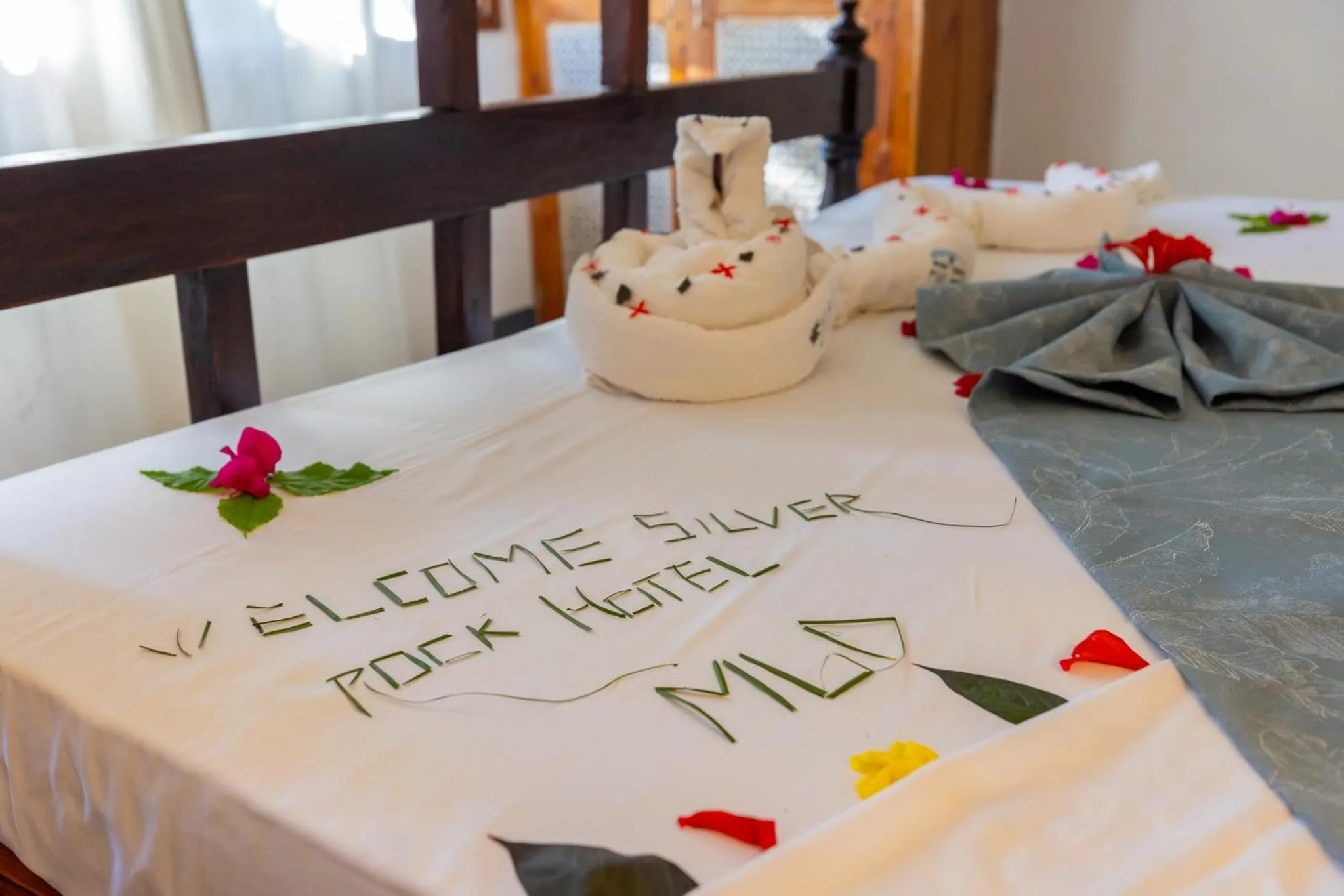 Bed in Silver Rock Boutique Resort by Mokawa - Hotel & Apartments