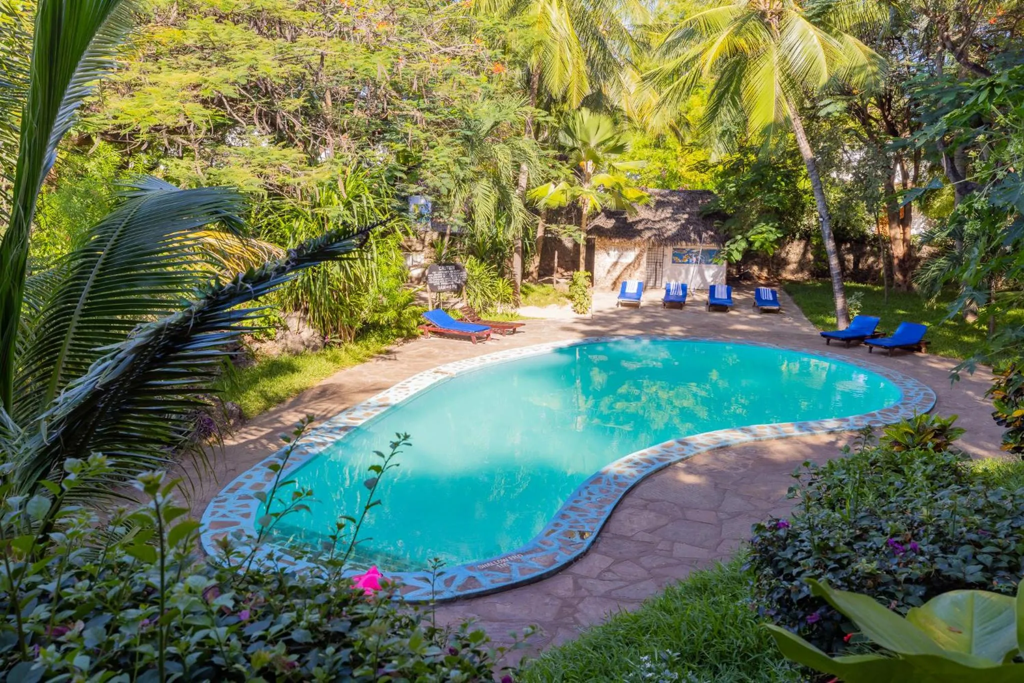 Spring in Silver Rock Boutique Resort by Mokawa - Hotel & Apartments