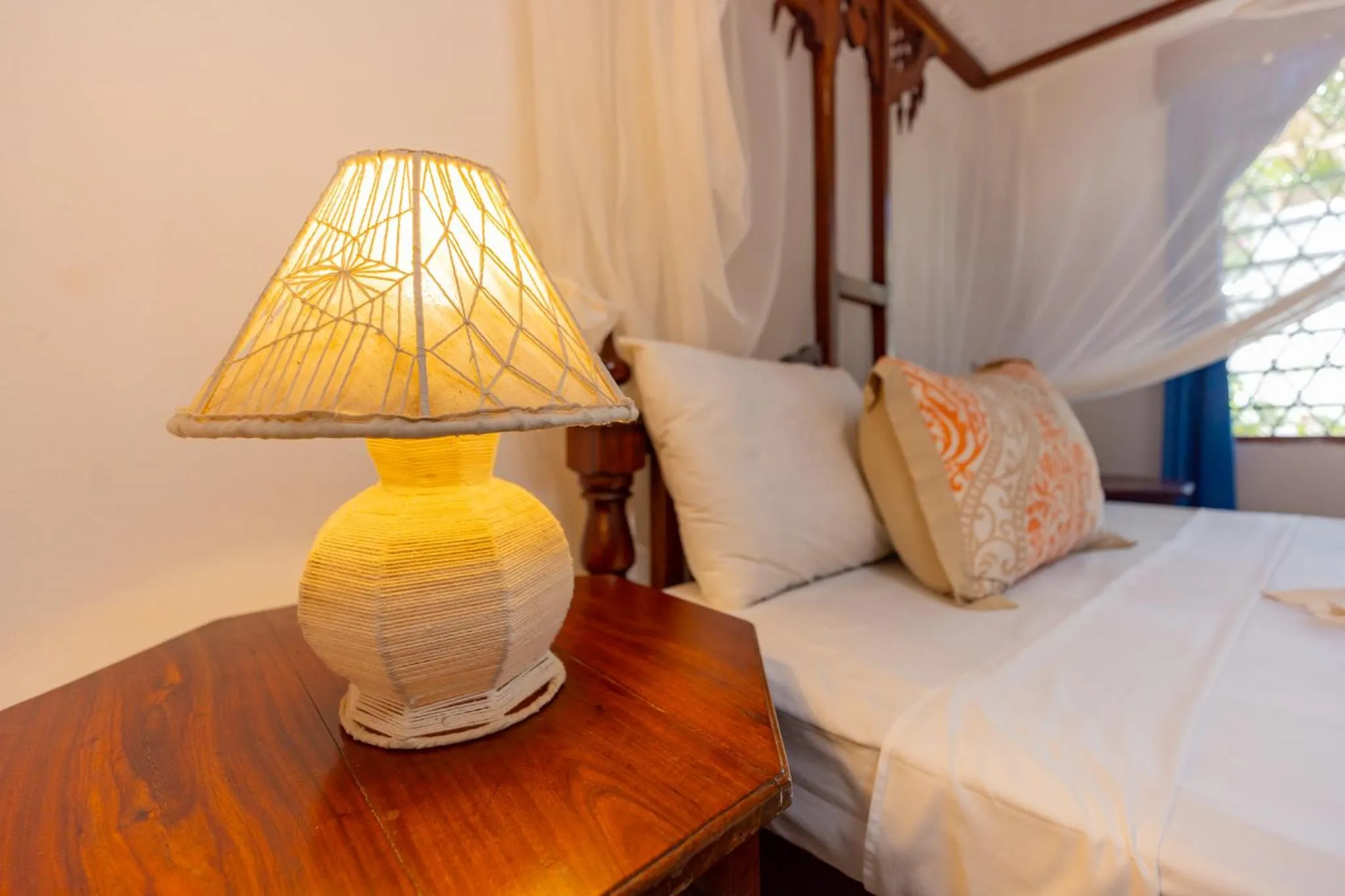 Bed in Silver Rock Boutique Resort by Mokawa - Hotel & Apartments