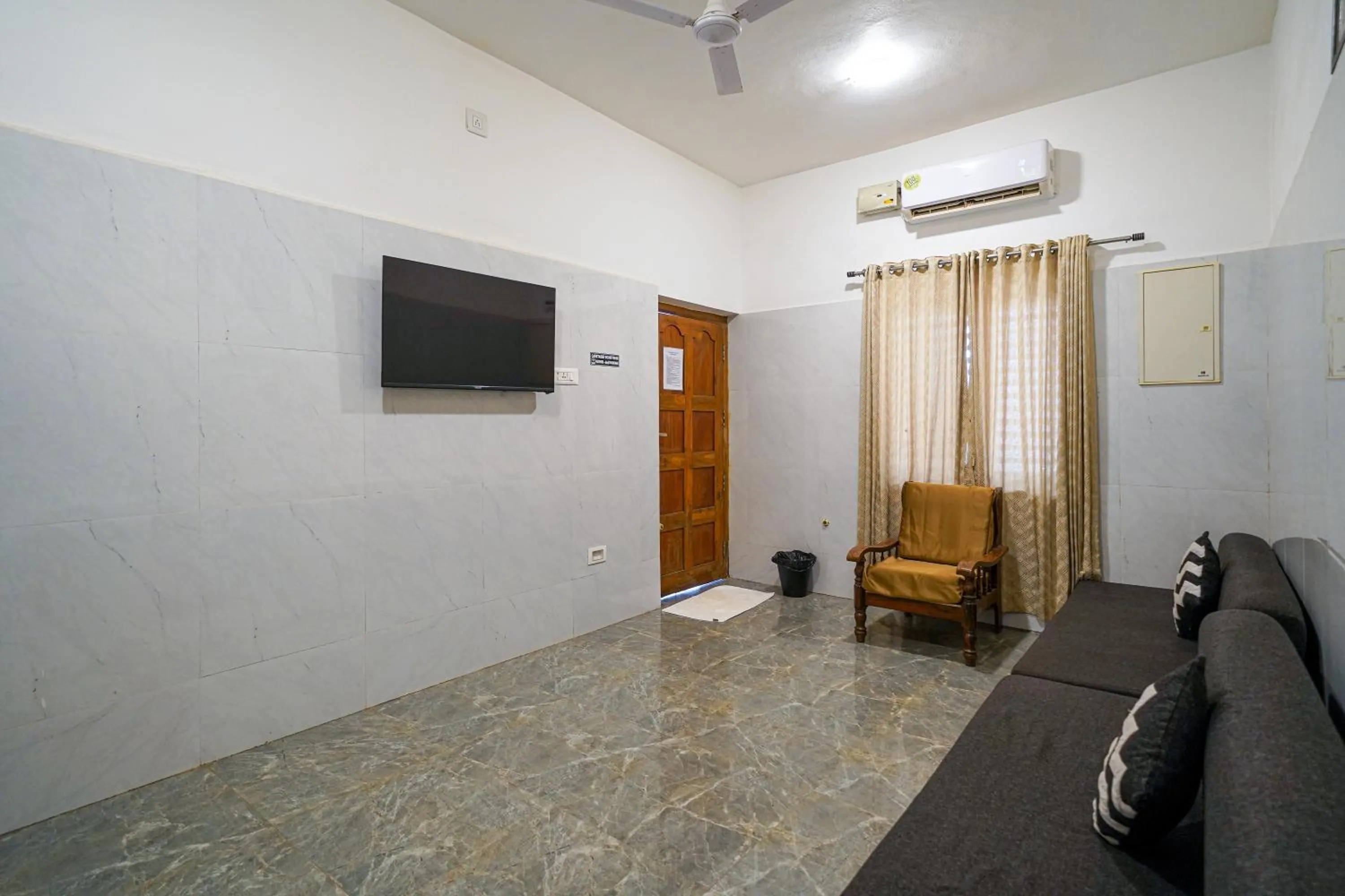 TV and multimedia in Open Hotel by Olive - Amani Beach Stay