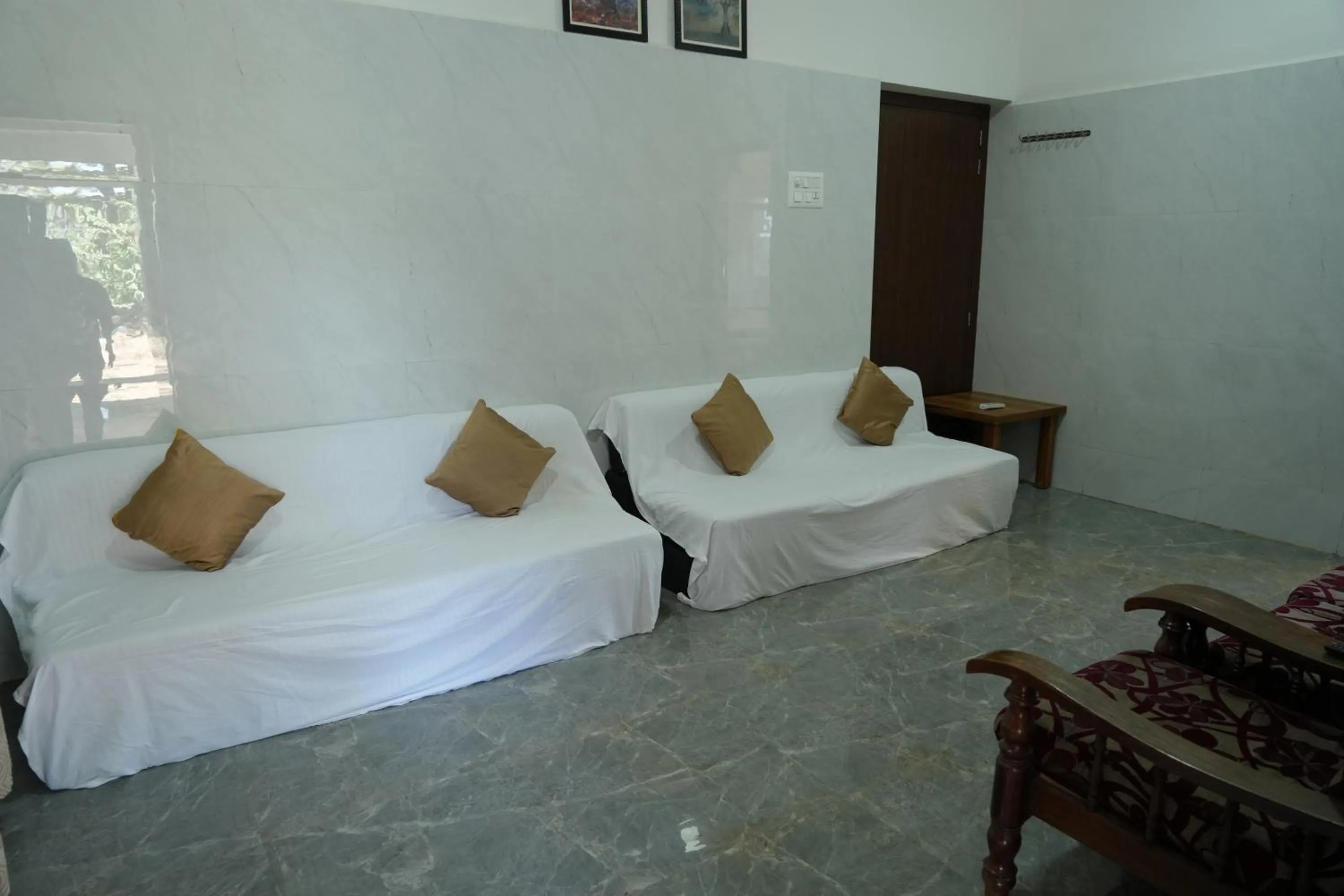 Bed in Amani Beach Homestay