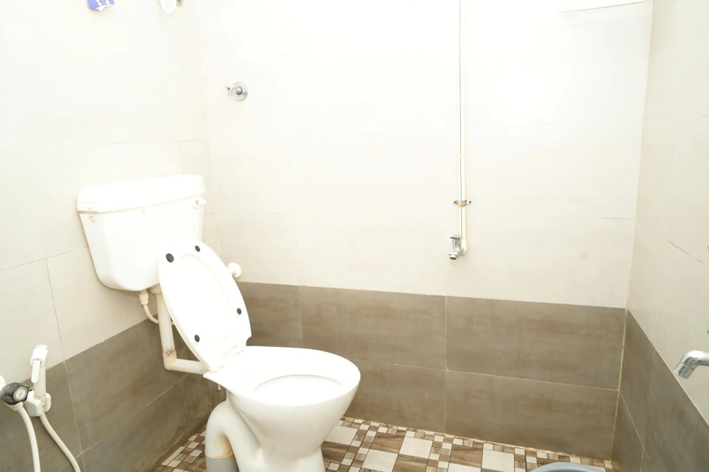 Shower in Amani Beach Homestay