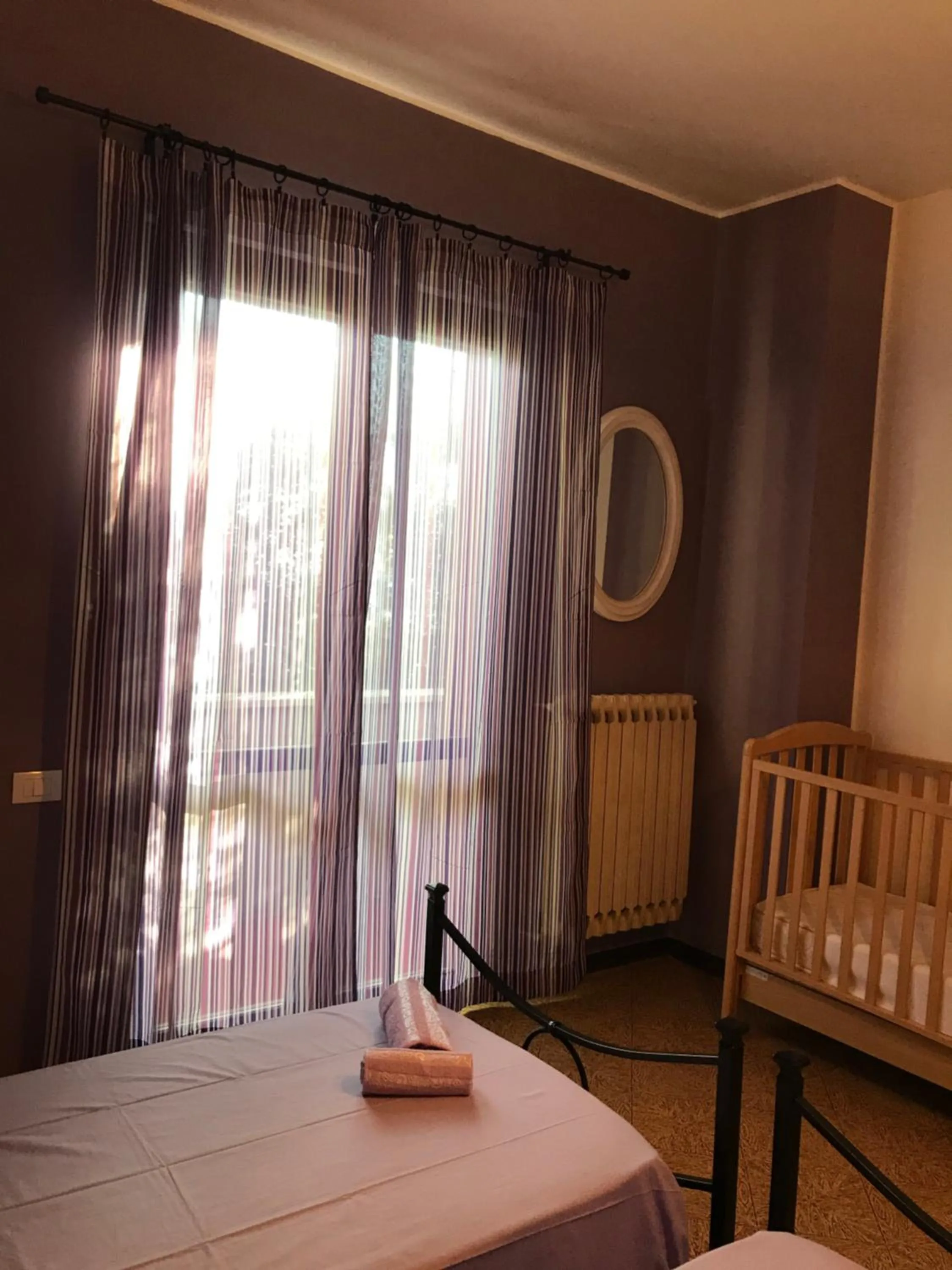 Bed in Le sorelle gemelle B&B