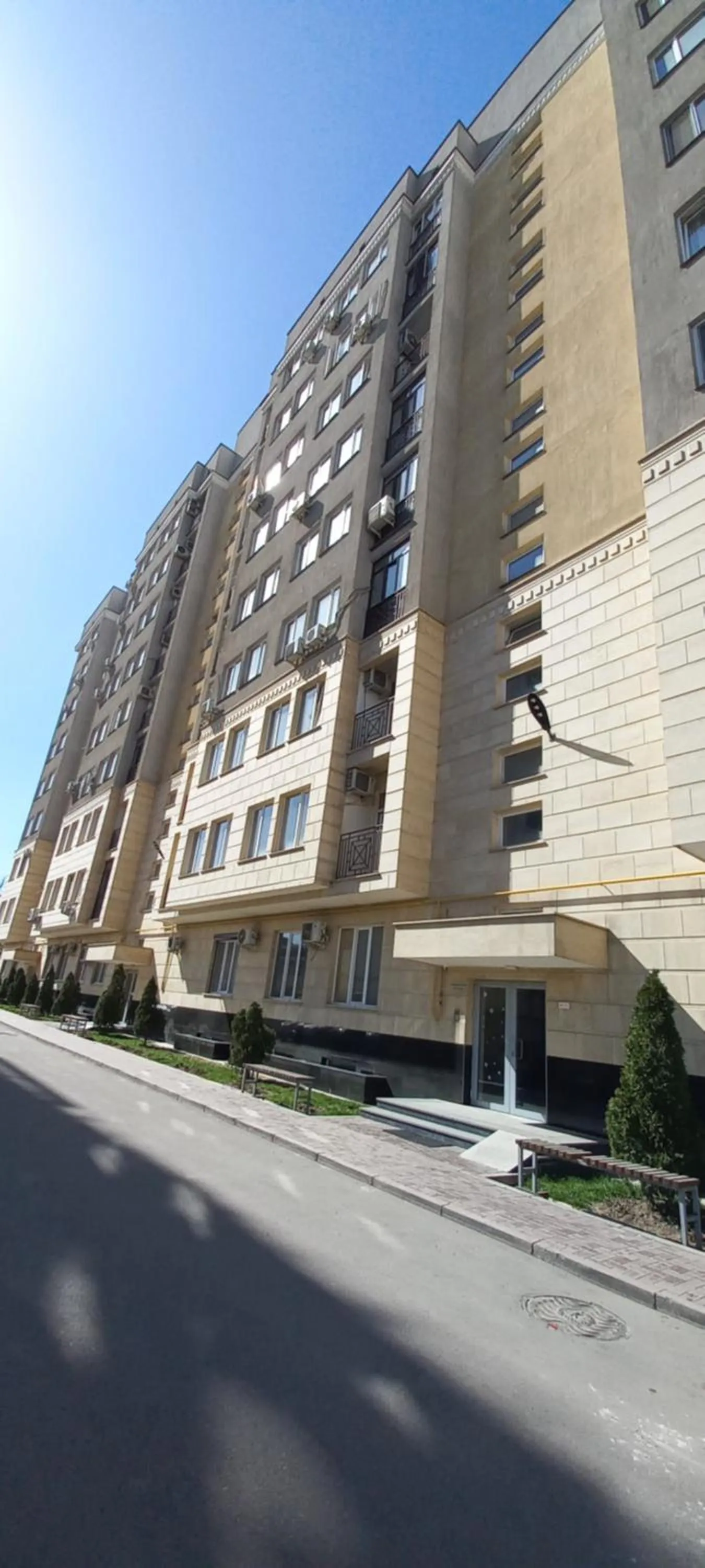 Property building in AlaNest Apartment