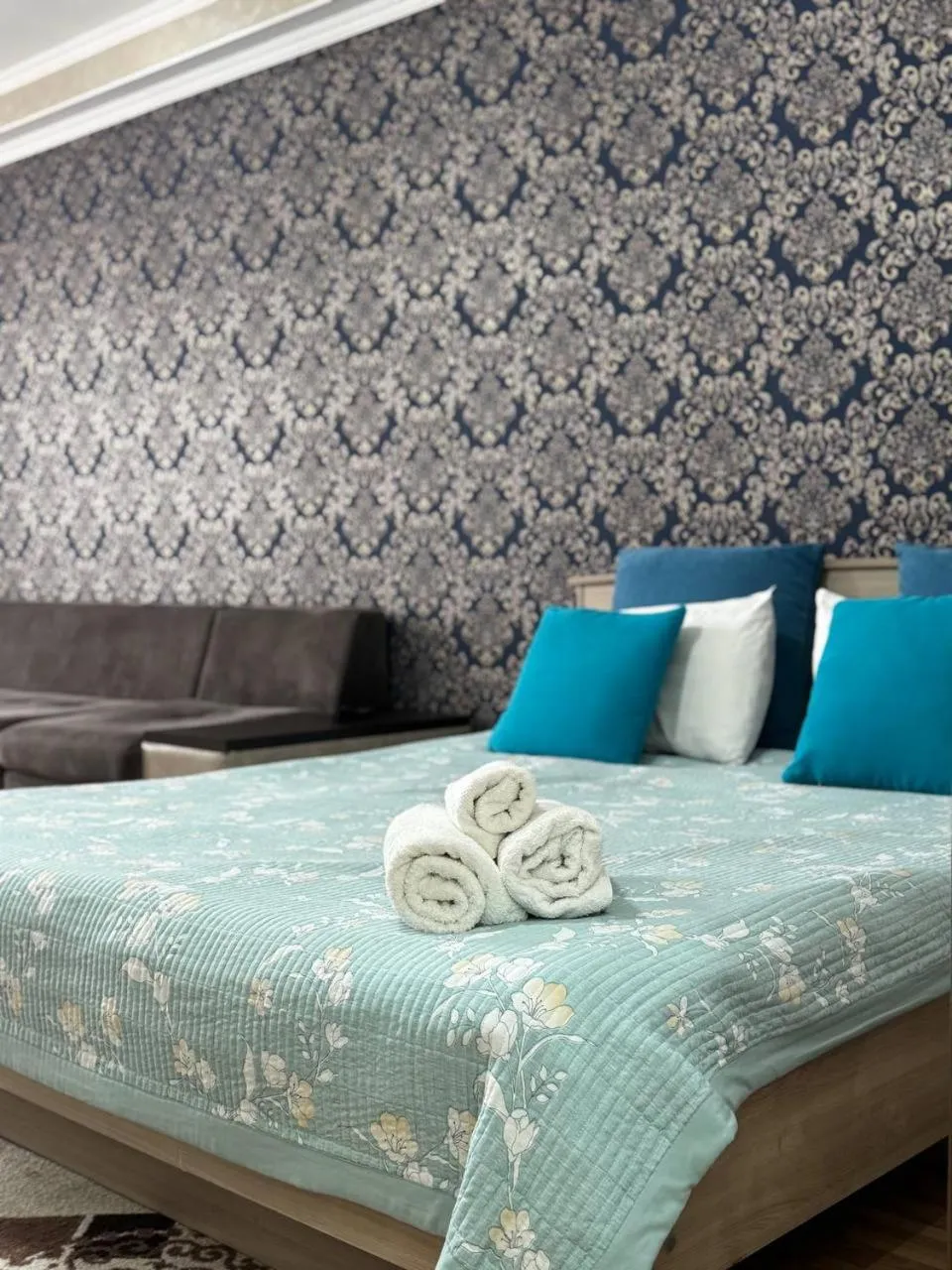 Bed in AlaNest Apartment