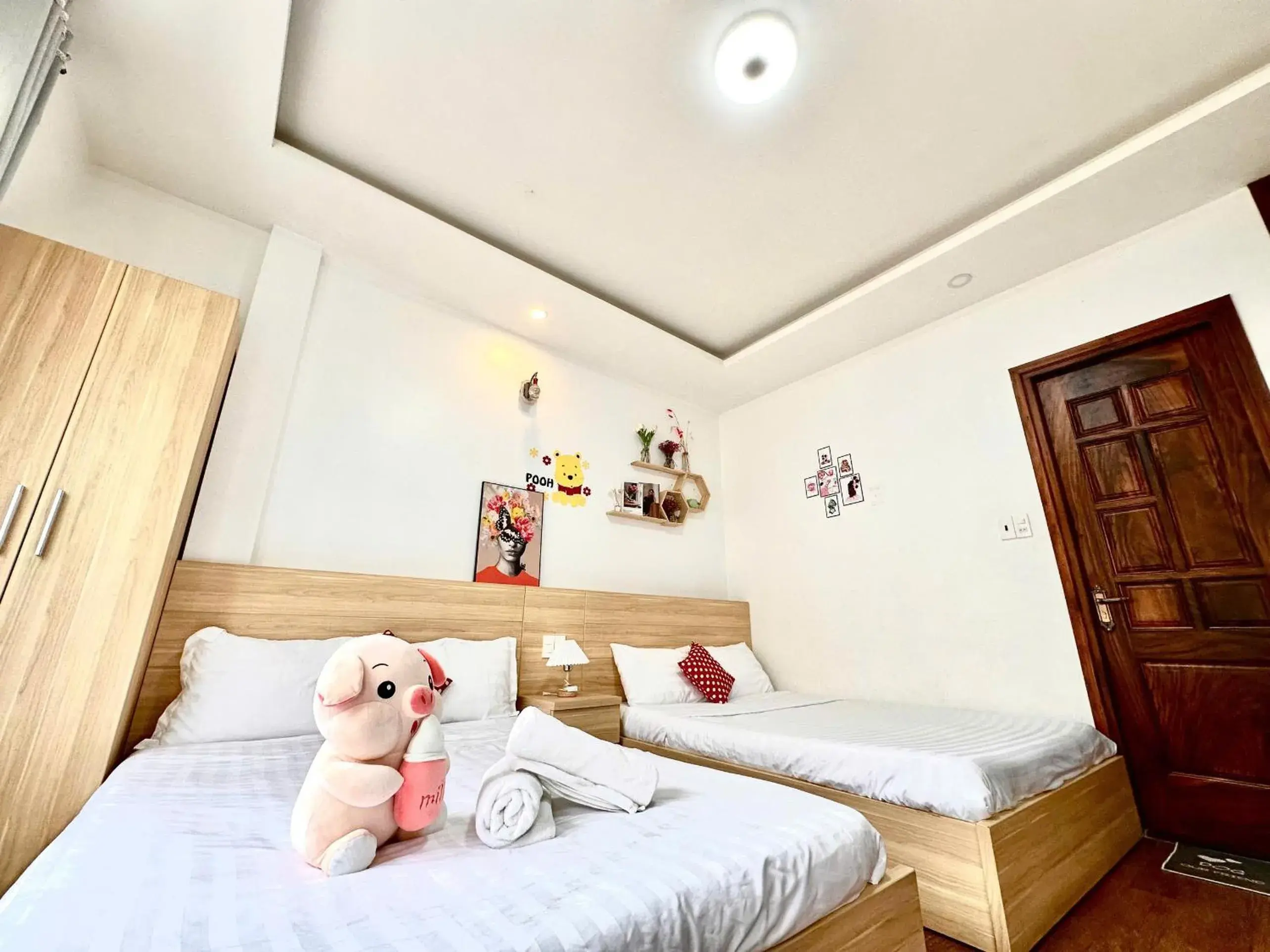 Quadruple Room with Balcony in Nhật Anh Hotel Đà Lạt Quadruple Room with Balcony in Nhật Anh Hotel Đà Lạt