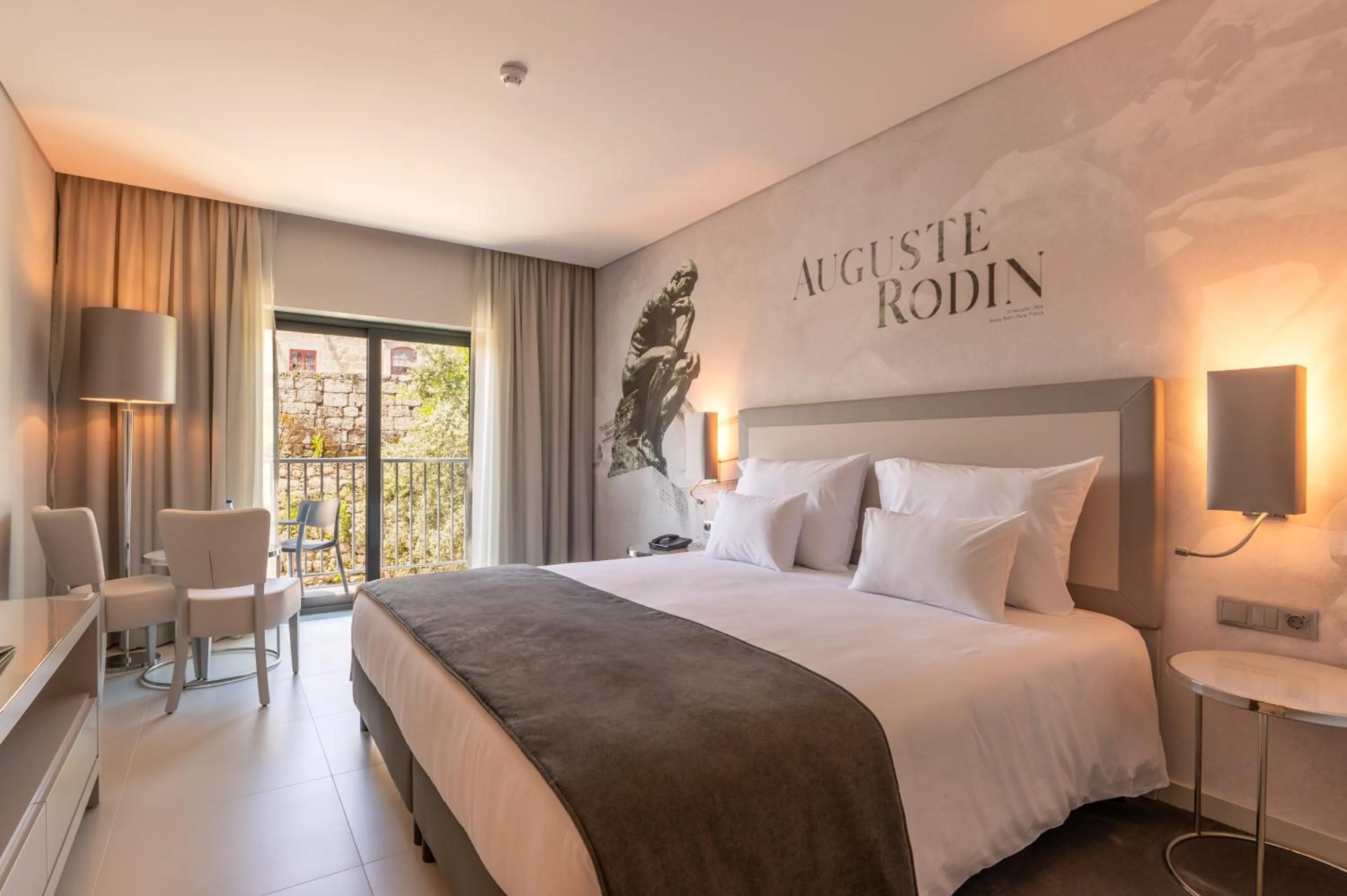 Bedroom, Bed in Vila Gale Collection Ponte de Lima