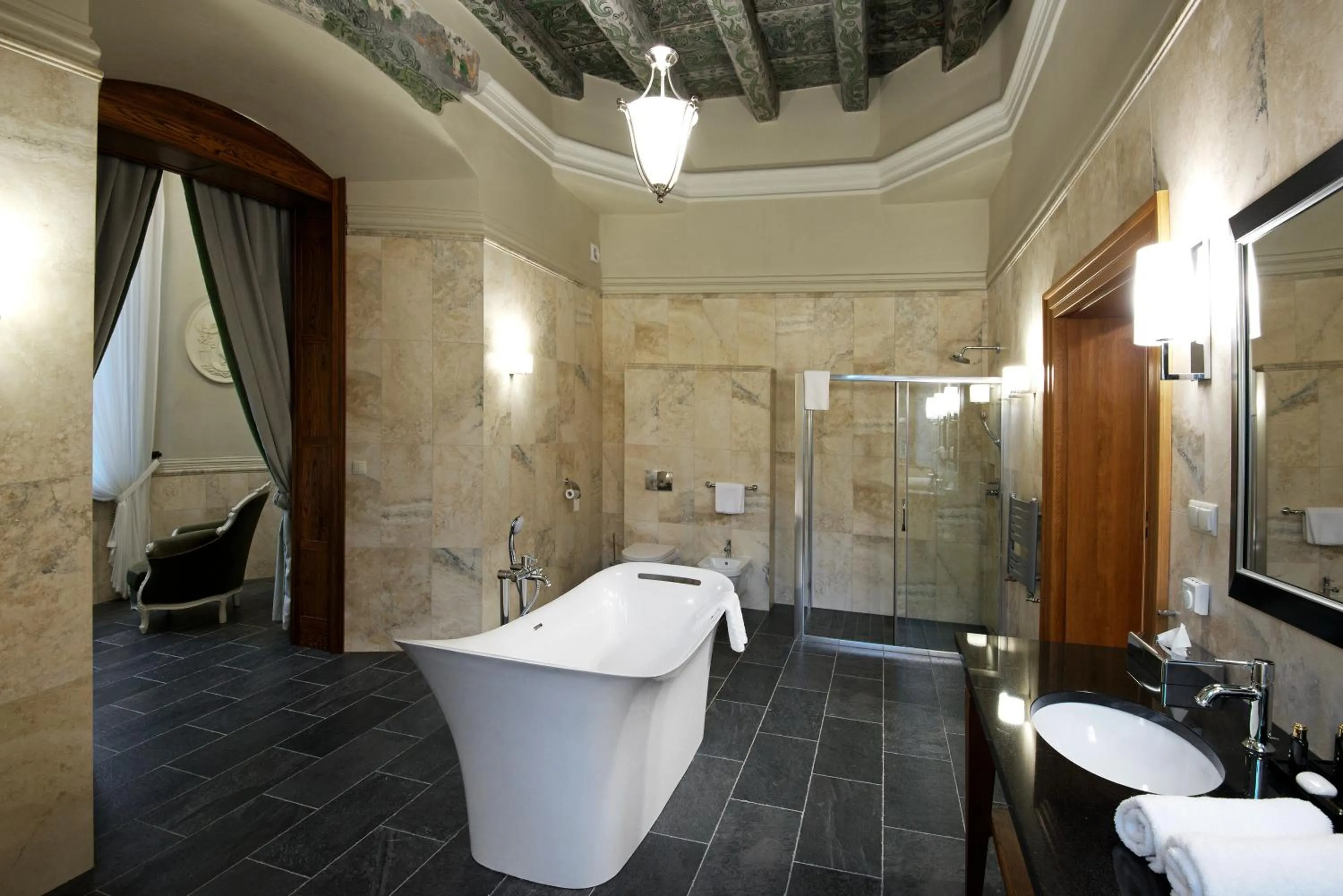 Photo of the whole room in Zamek Karpniki Schloss Fischbach