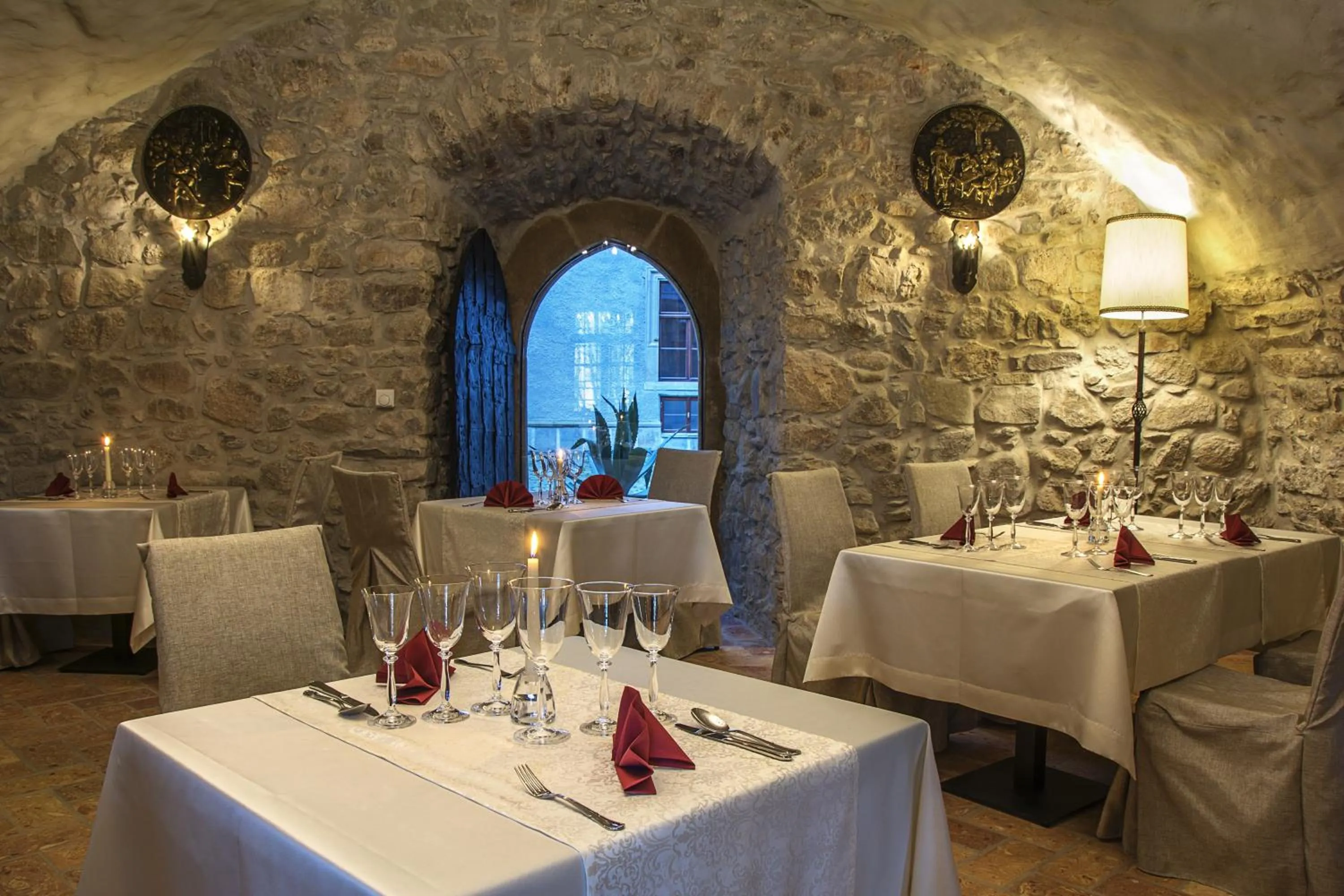 Restaurant/places to eat in Zamek Karpniki Schloss Fischbach