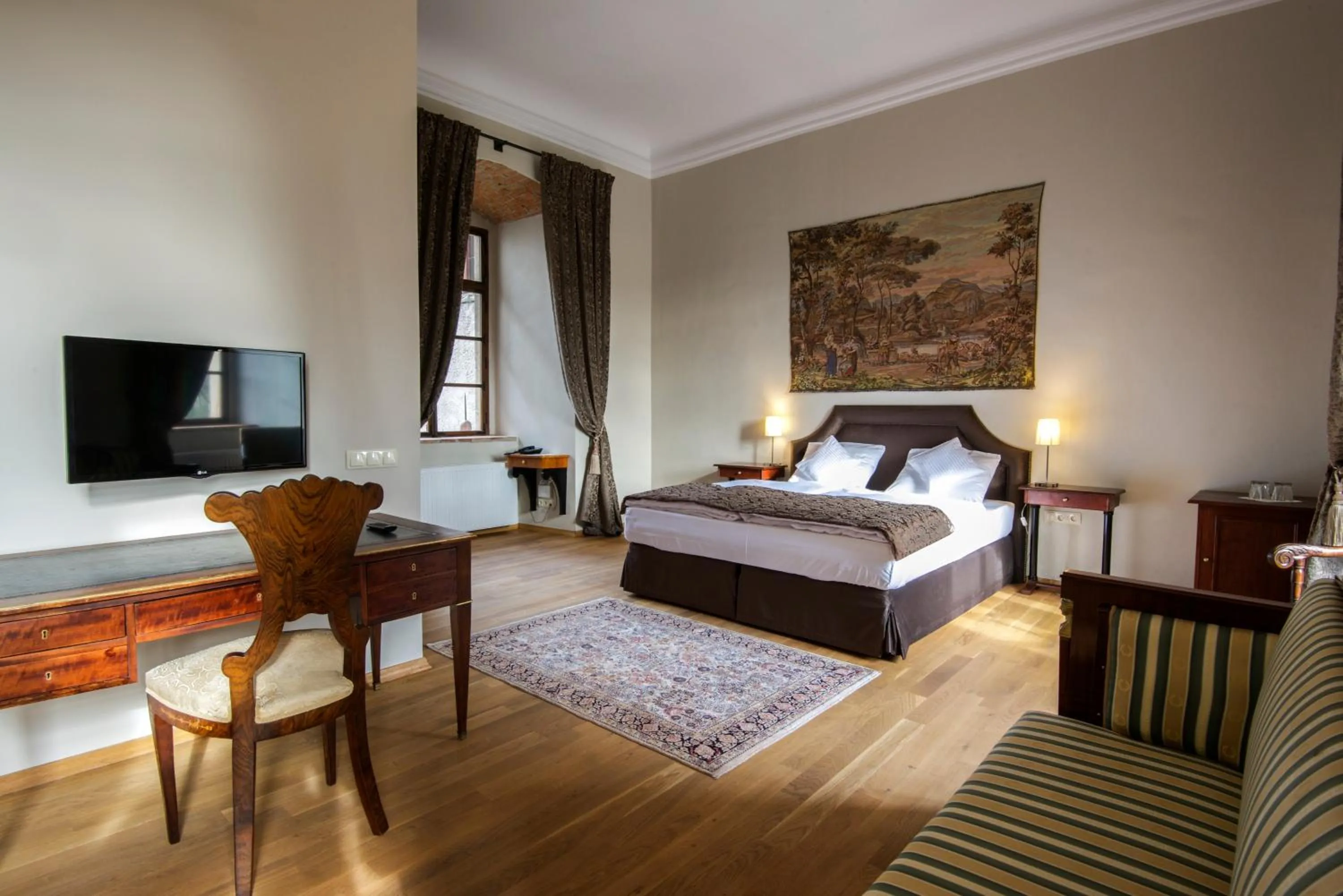 Photo of the whole room, Bed in Zamek Karpniki Schloss Fischbach