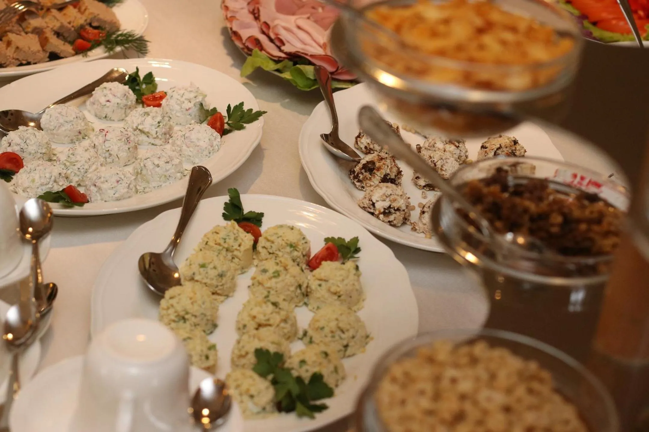 Food close-up in Zamek Karpniki Schloss Fischbach