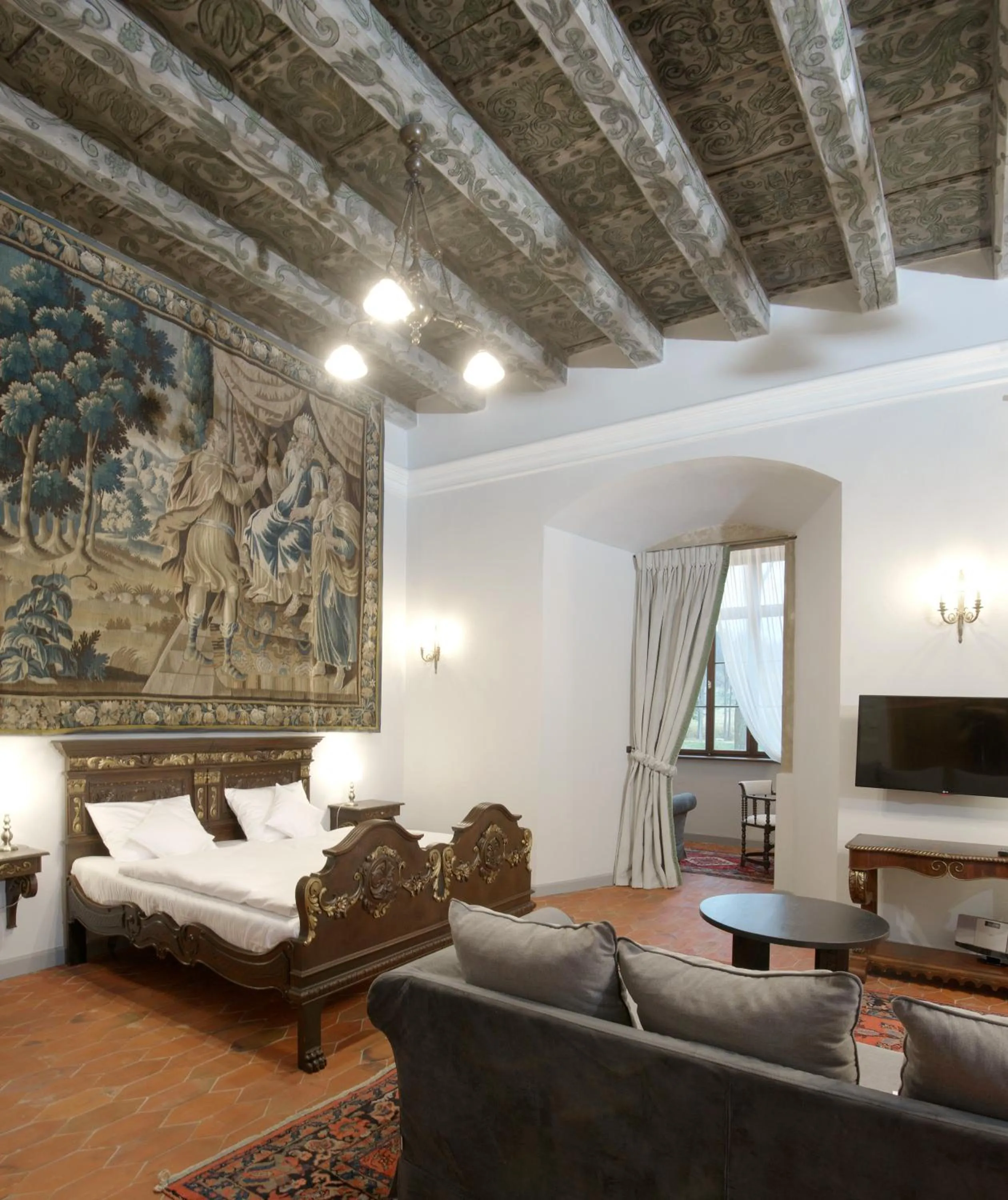 Bed in Zamek Karpniki Schloss Fischbach