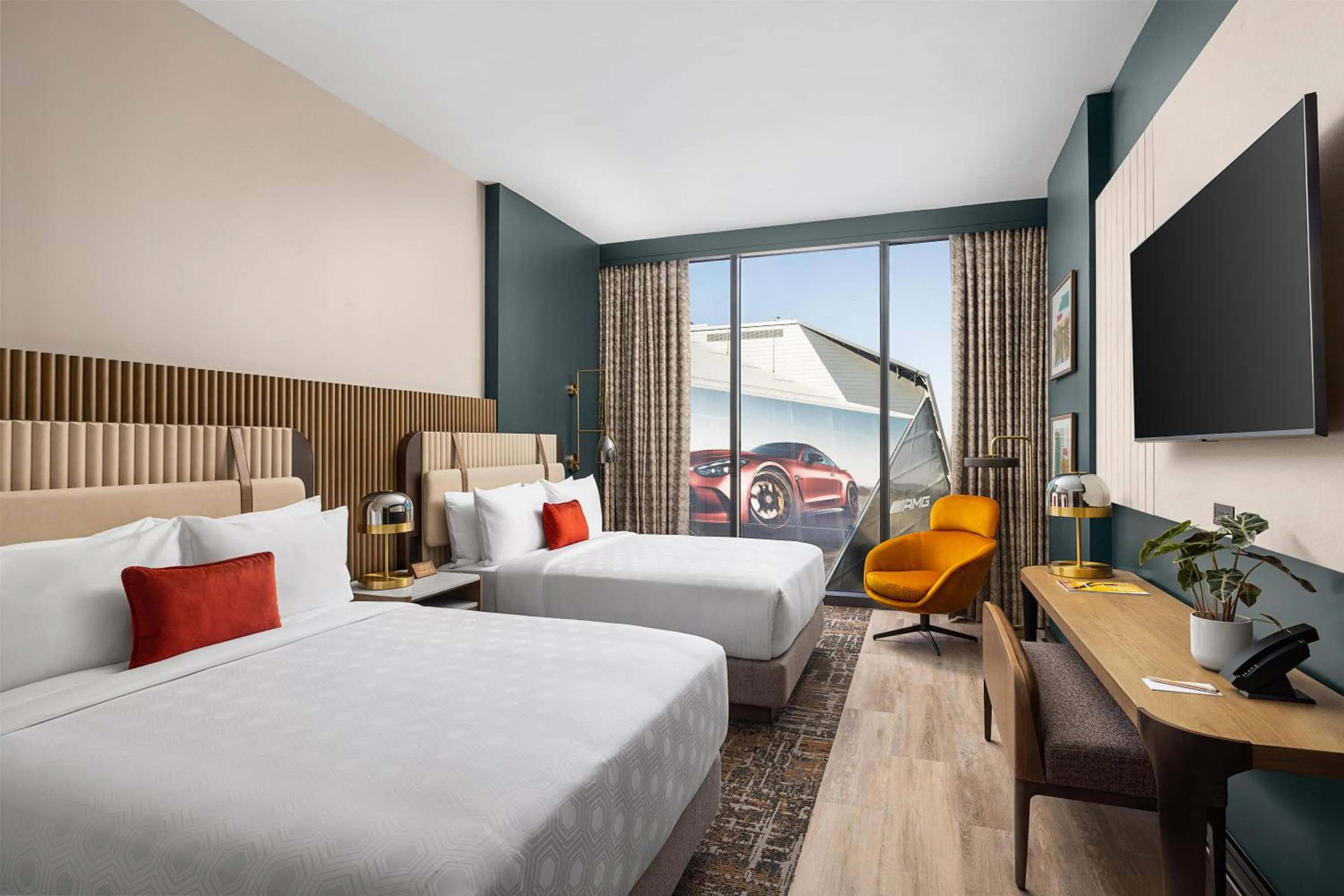 Bedroom, Bed in Hotel Phoenix Atlanta