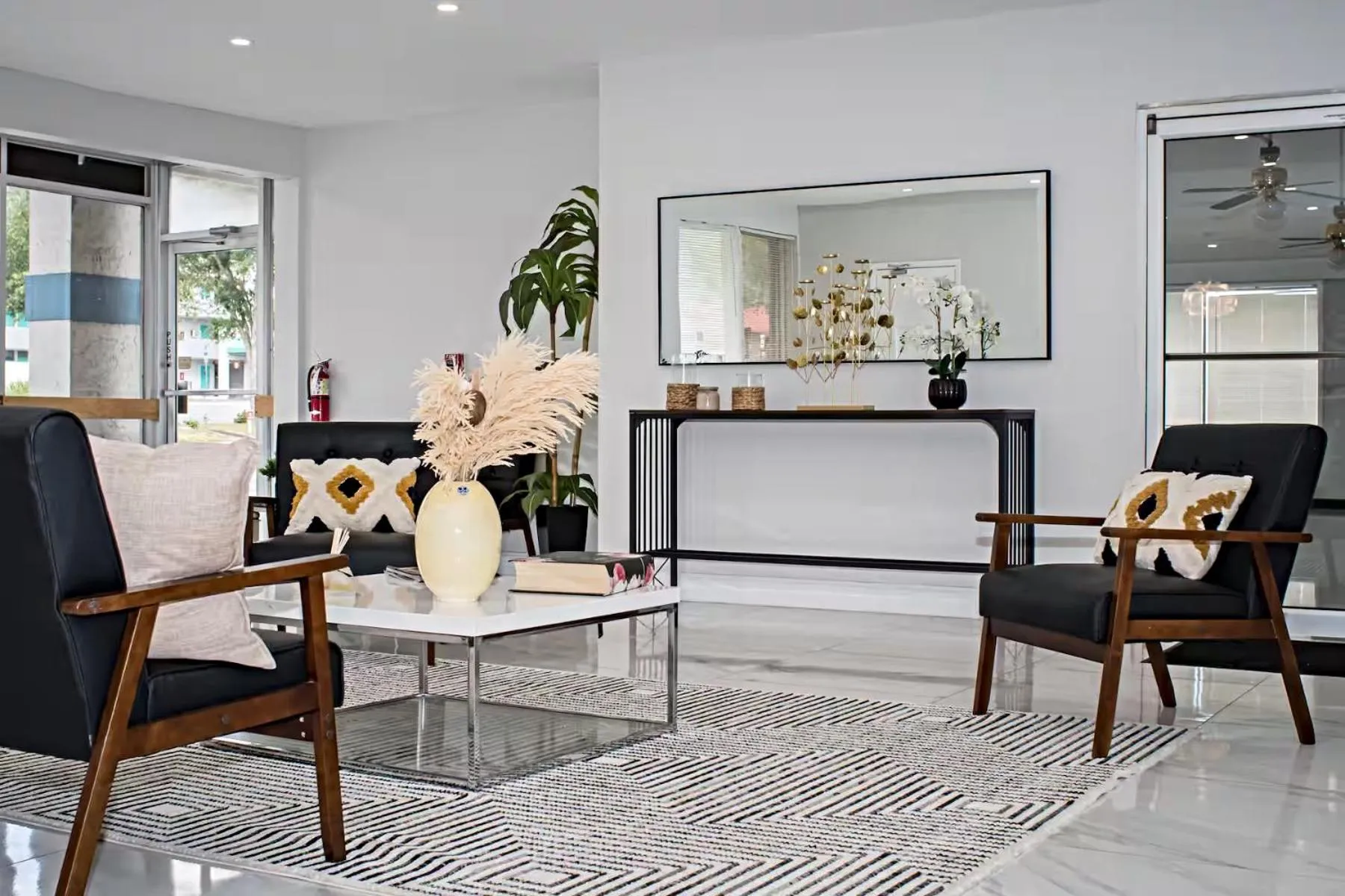 Lobby or reception in Palm Tree Inn Altamonte Springs Orlando