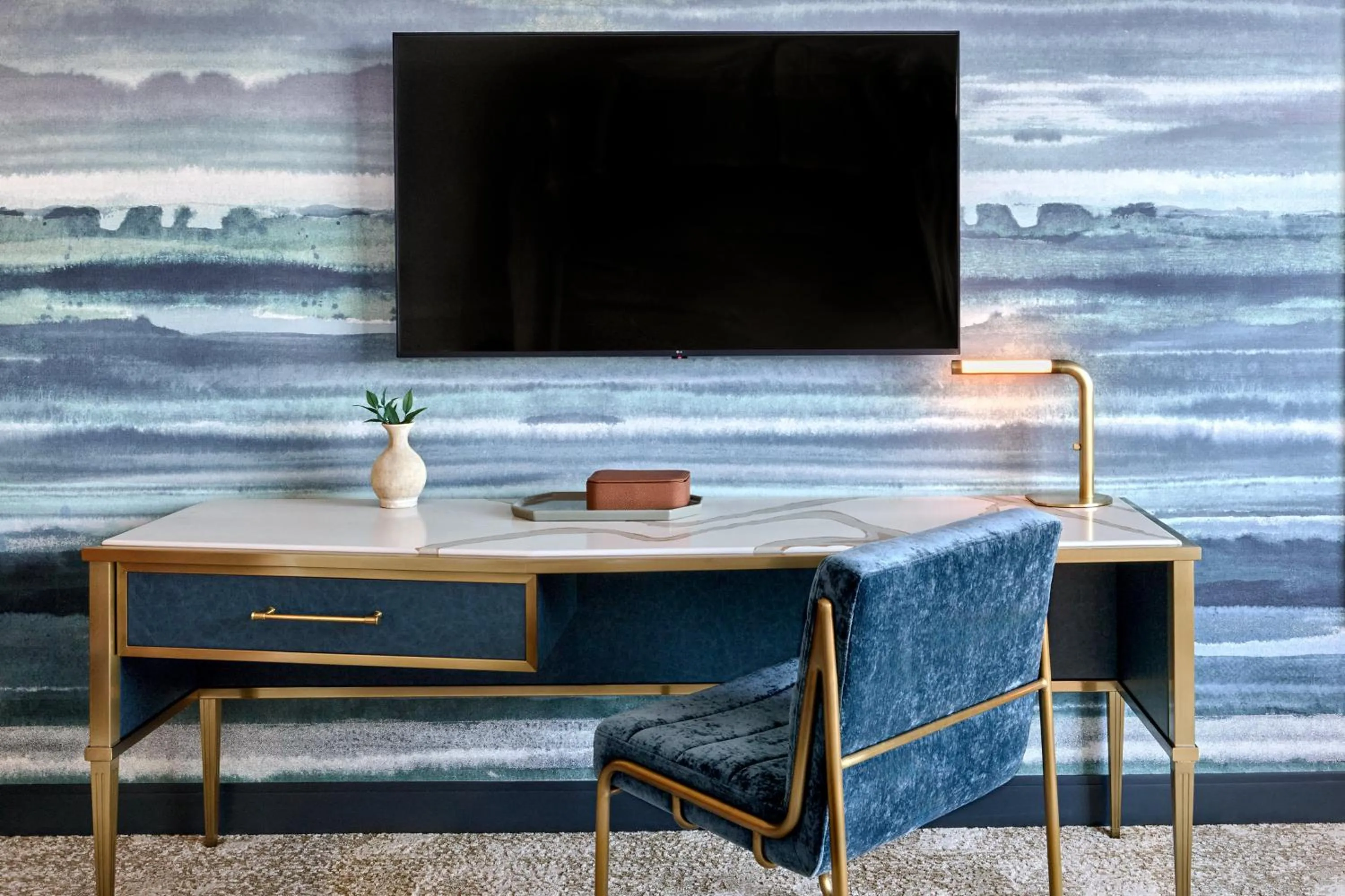 Photo of the whole room in Omni Fort Lauderdale Hotel