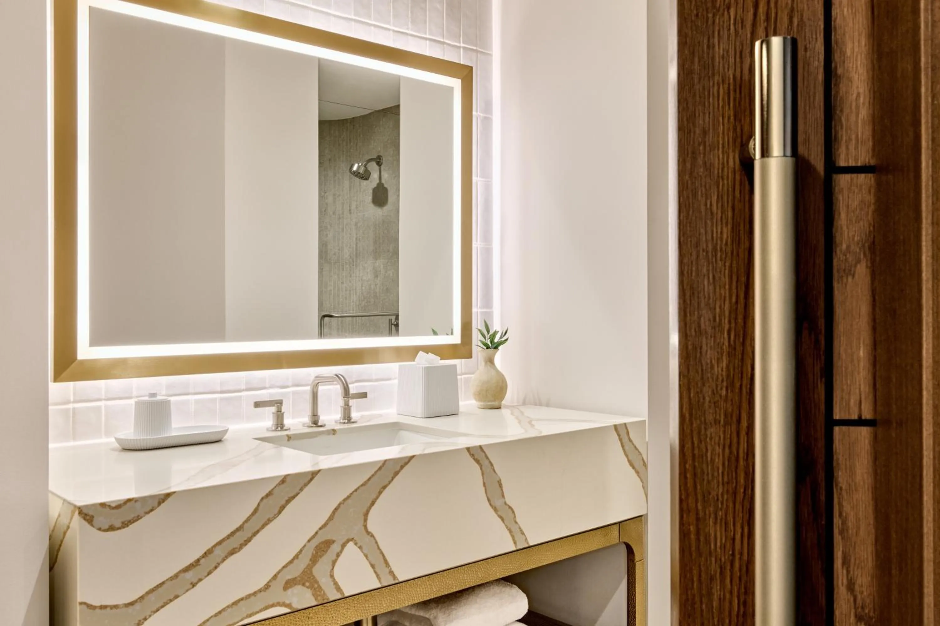 Bathroom in Omni Fort Lauderdale Hotel