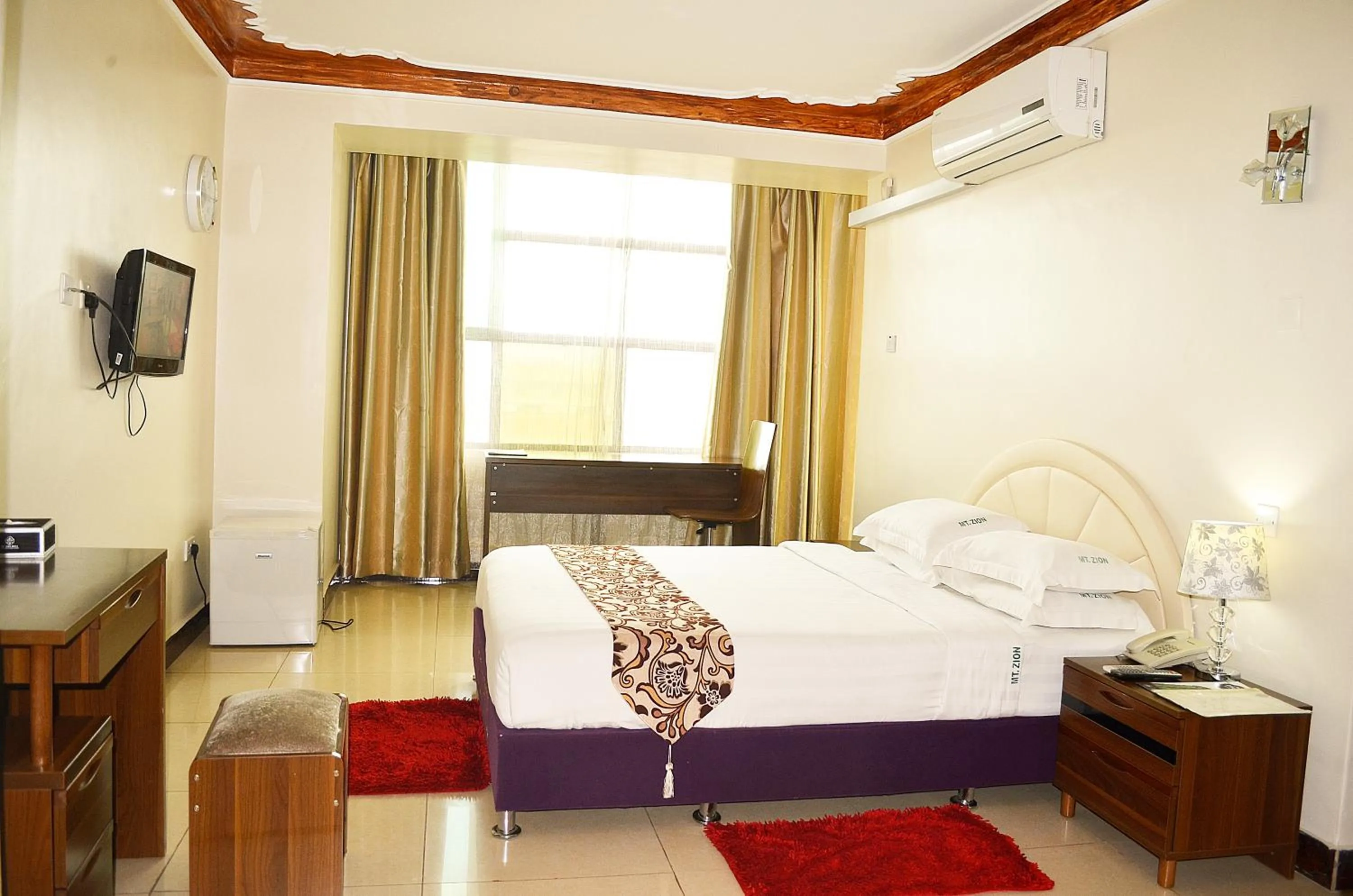 Bed in Mt. Zion Hotel