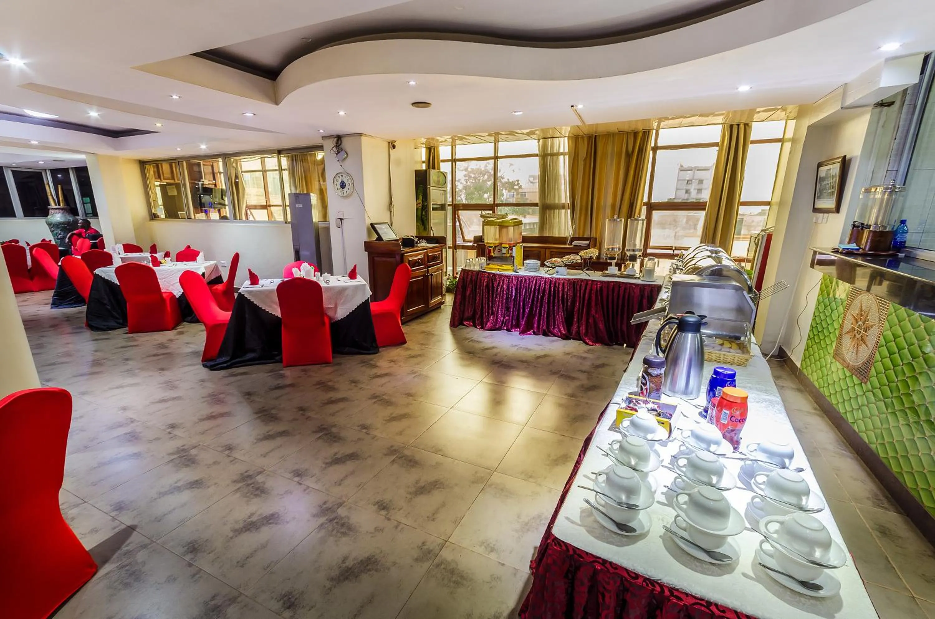 Restaurant/places to eat in Mt. Zion Hotel