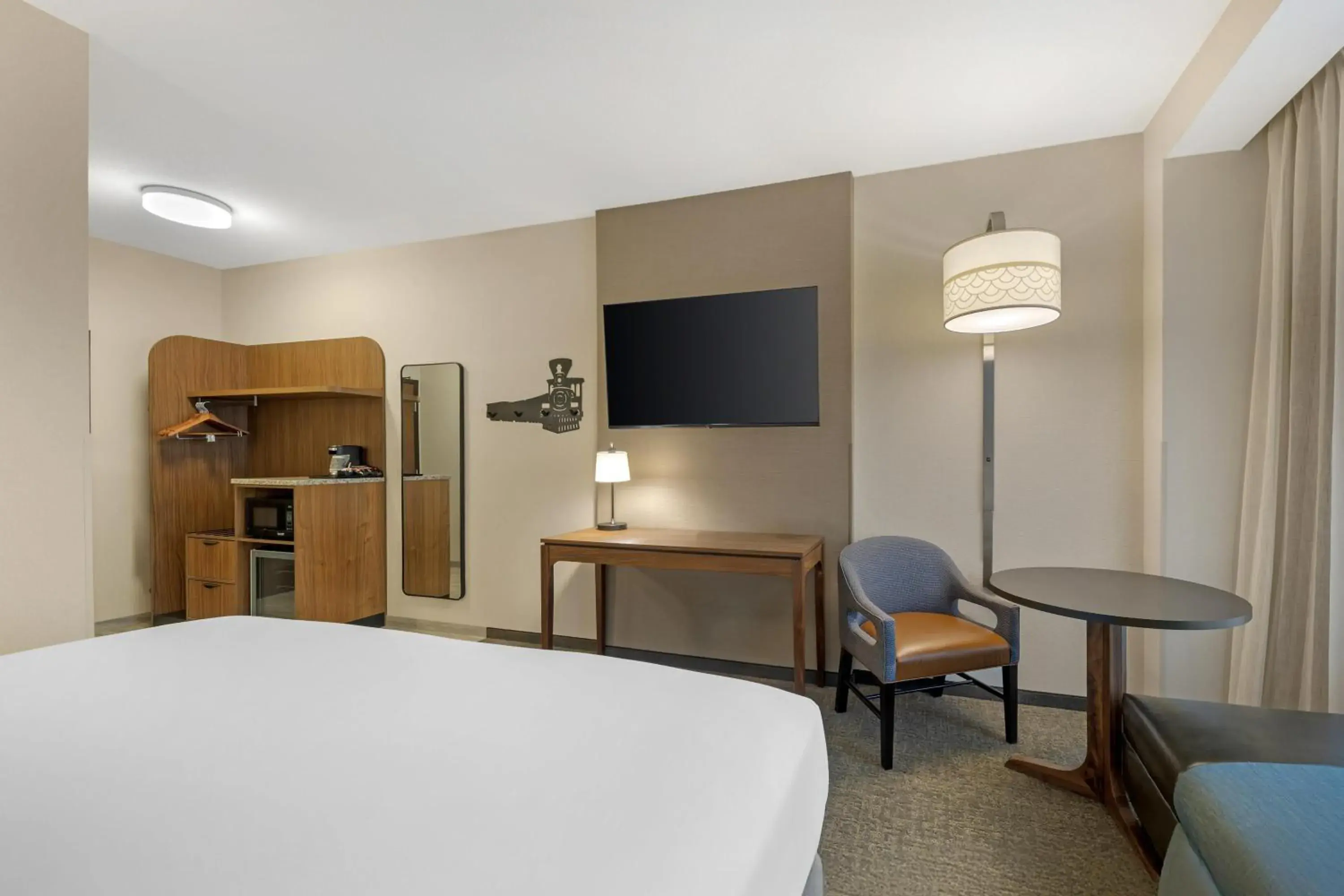 Deluxe King Room in Drury Plaza Hotel Lincoln Downtown Deluxe King Room in Drury Plaza Hotel Lincoln Downtown