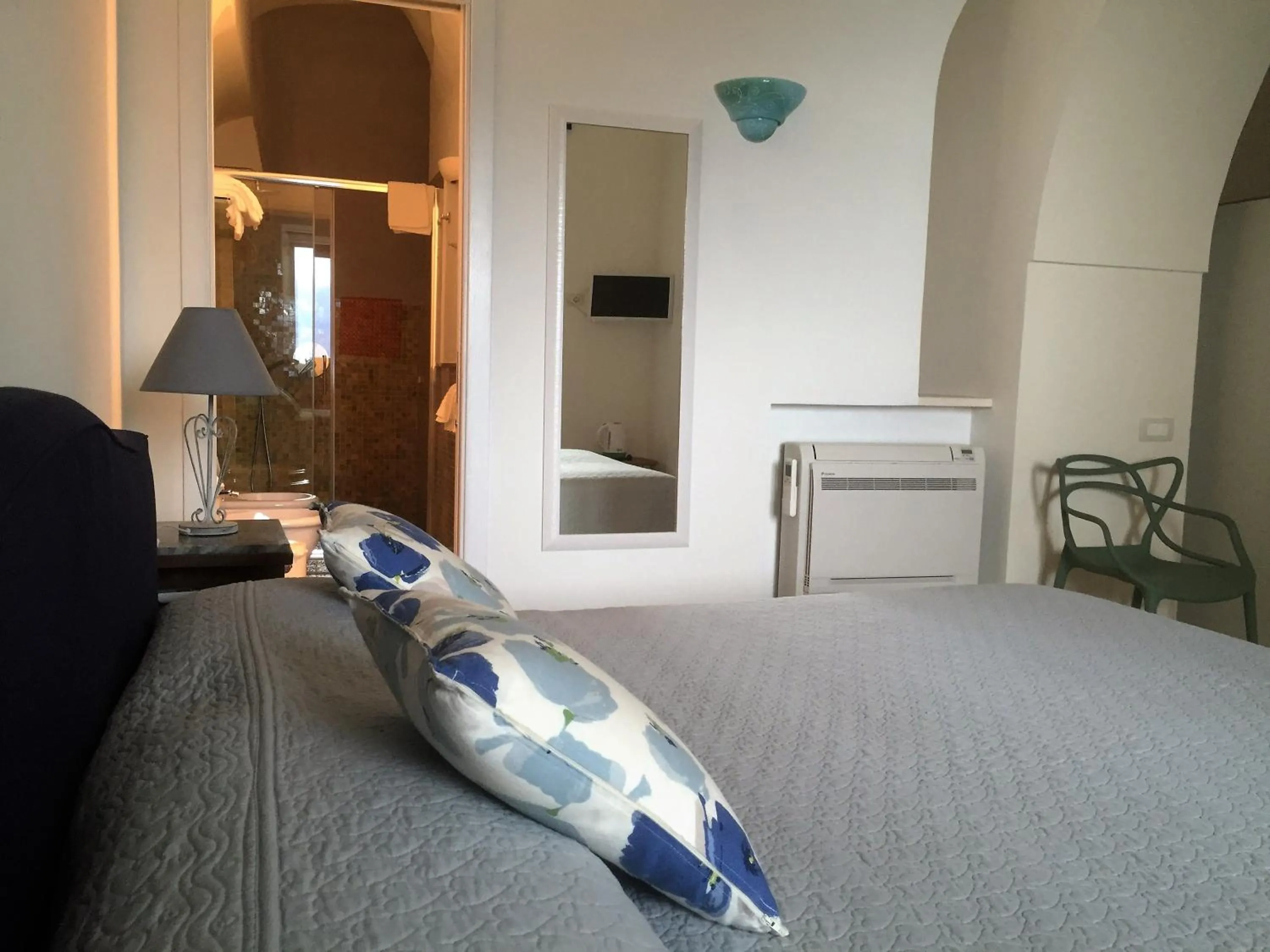 Decorative detail, Bed in La Casa di Vania