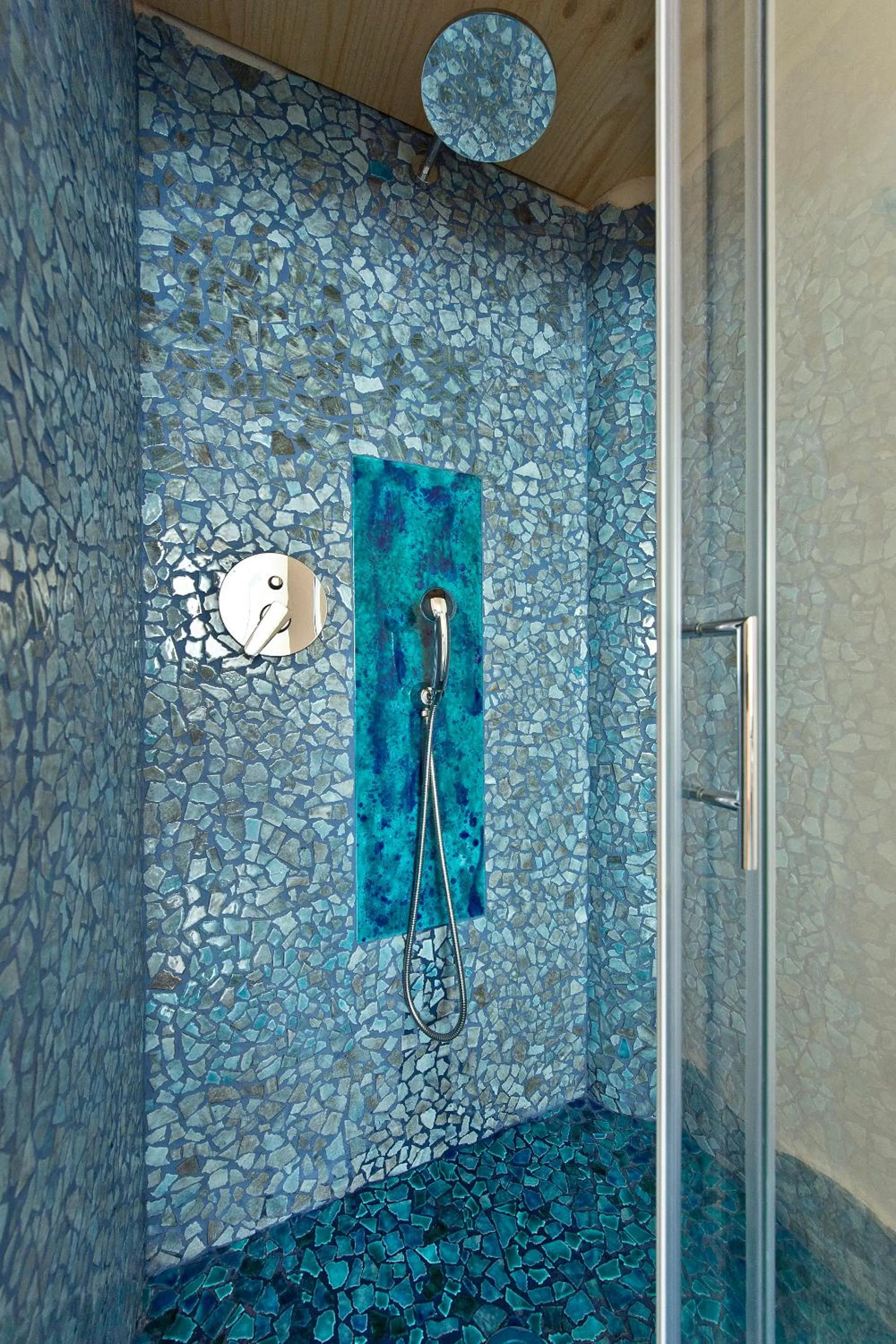 Shower in La Casa di Vania