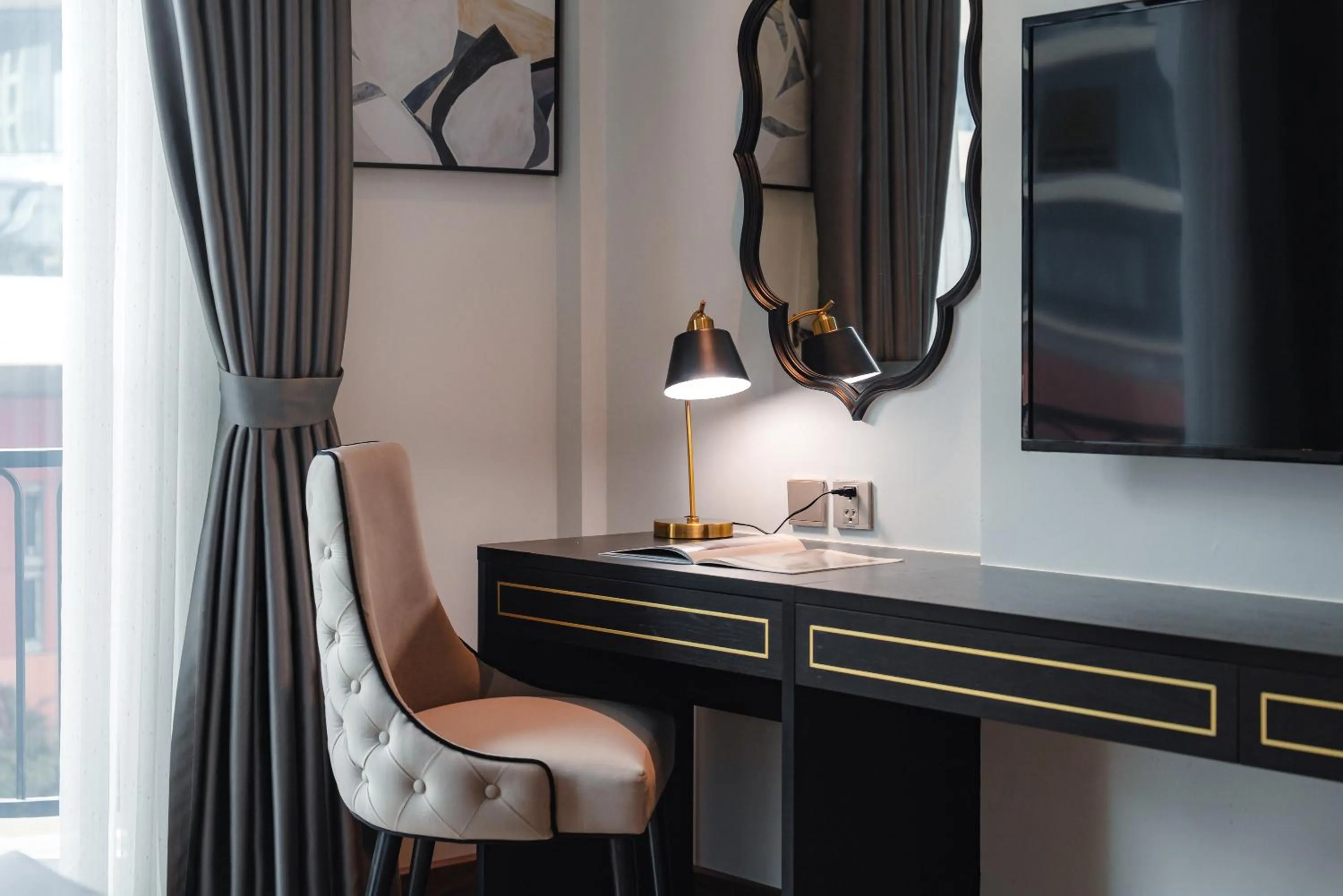 TV and multimedia in 22Land Cloud Hotel