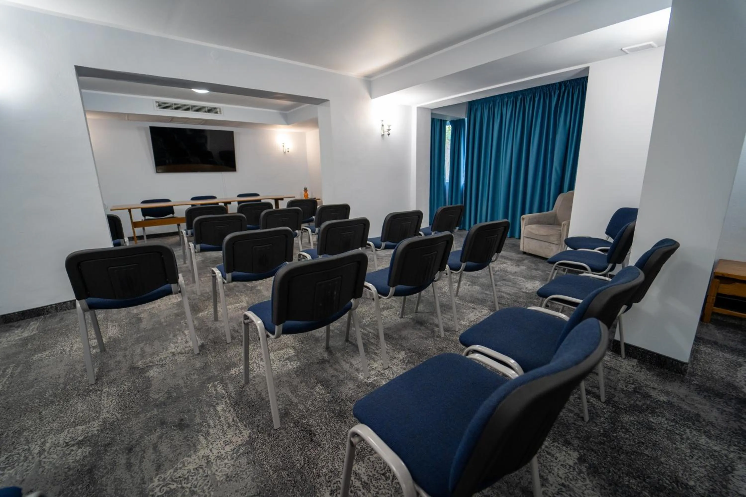 Business facilities in Hotel Apollo