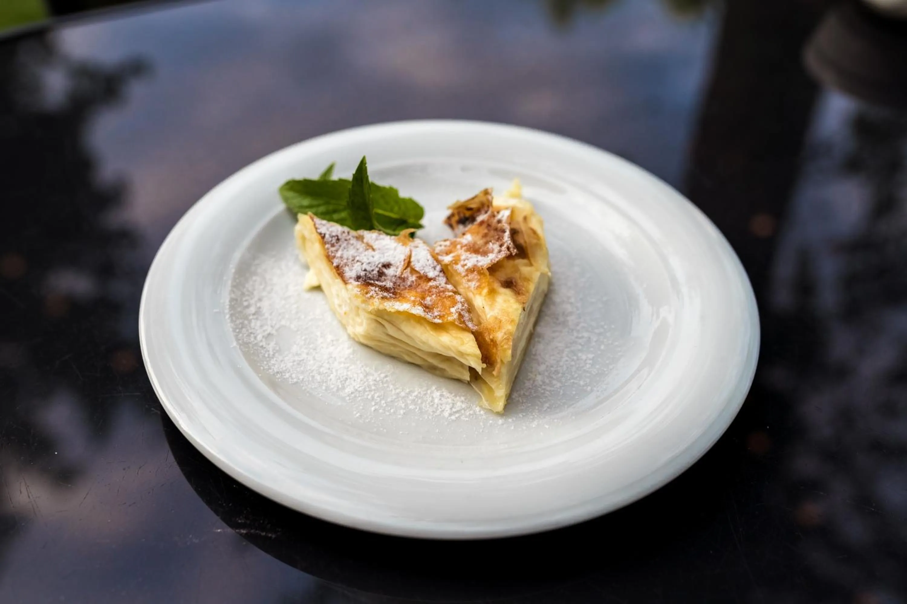 Food in Hotel Apollo