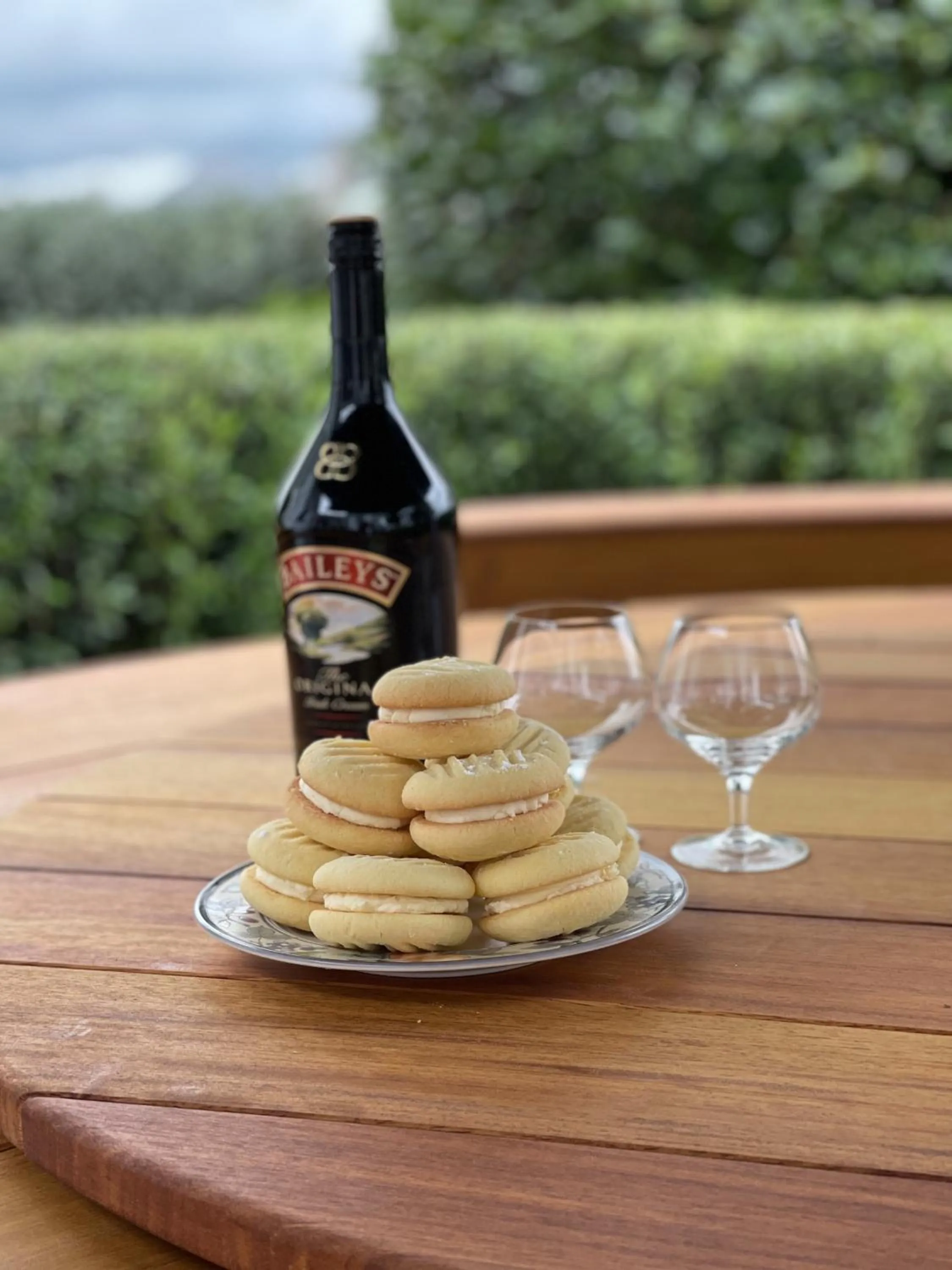 Food and drinks in Villa Walton