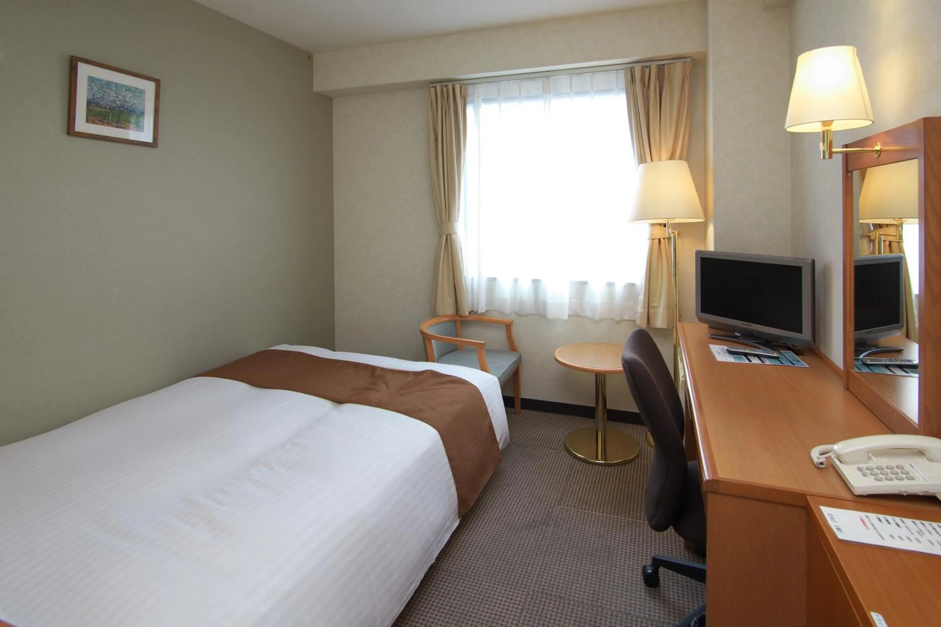 Photo of the whole room, Bed in Toyooka Sky Hotel